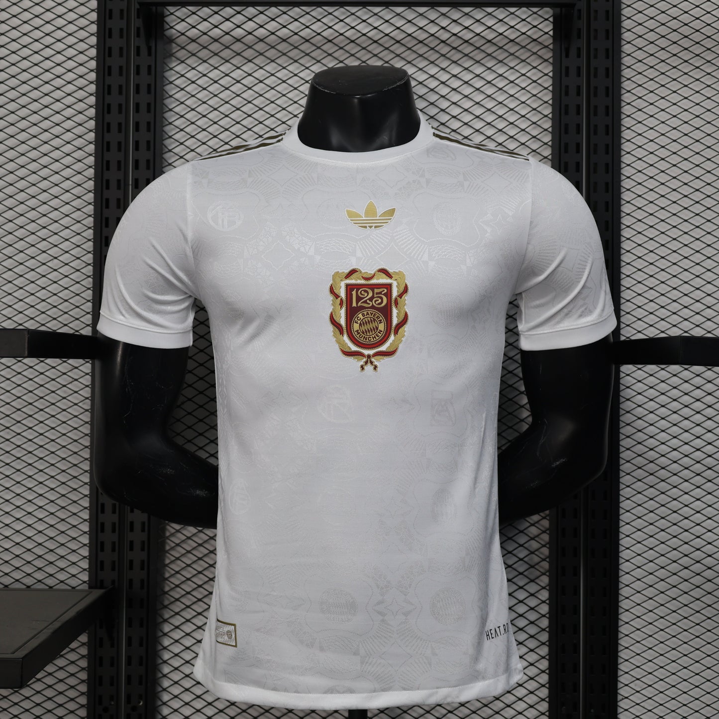 25/26 BAYERN MUNICH 125 ANNIVERSARY SPECIAL EDITION PLAYER VERSION