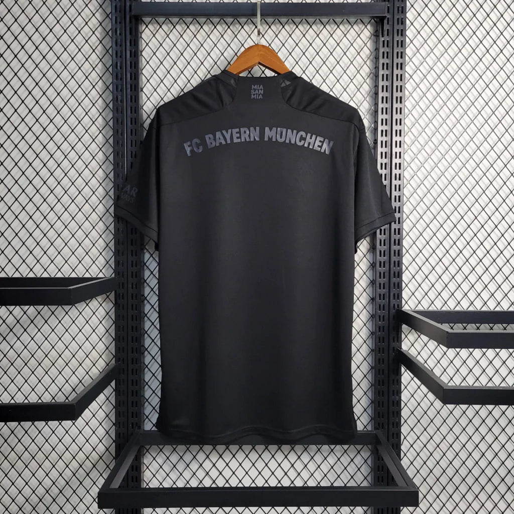 23/24 BAYERN MUNICH ALL BLACK