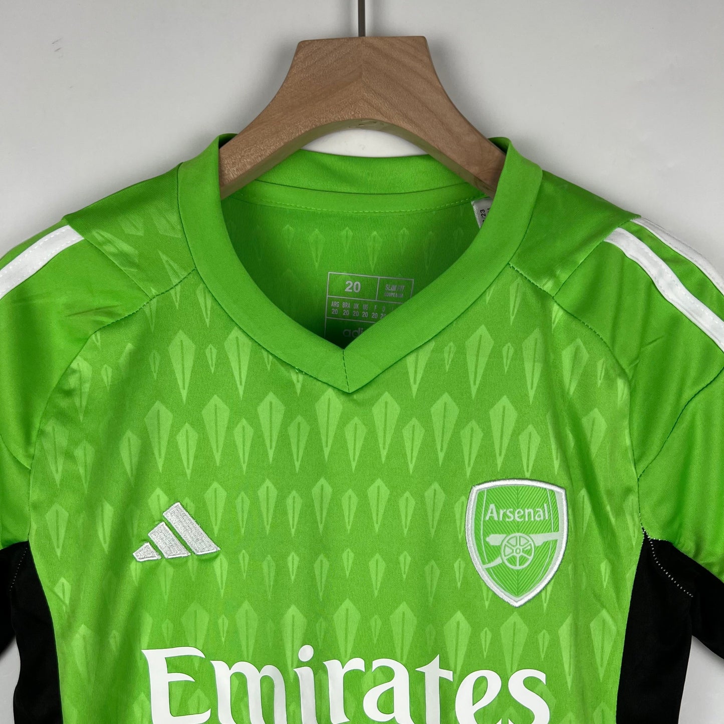 ARSENAL GOALKEEPER/GOALKEEPER II 23/24 KIDS KIT
