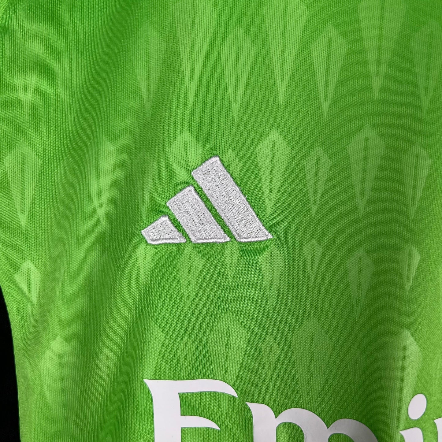 ARSENAL GOALKEEPER/GOALKEEPER II 23/24 KIDS KIT