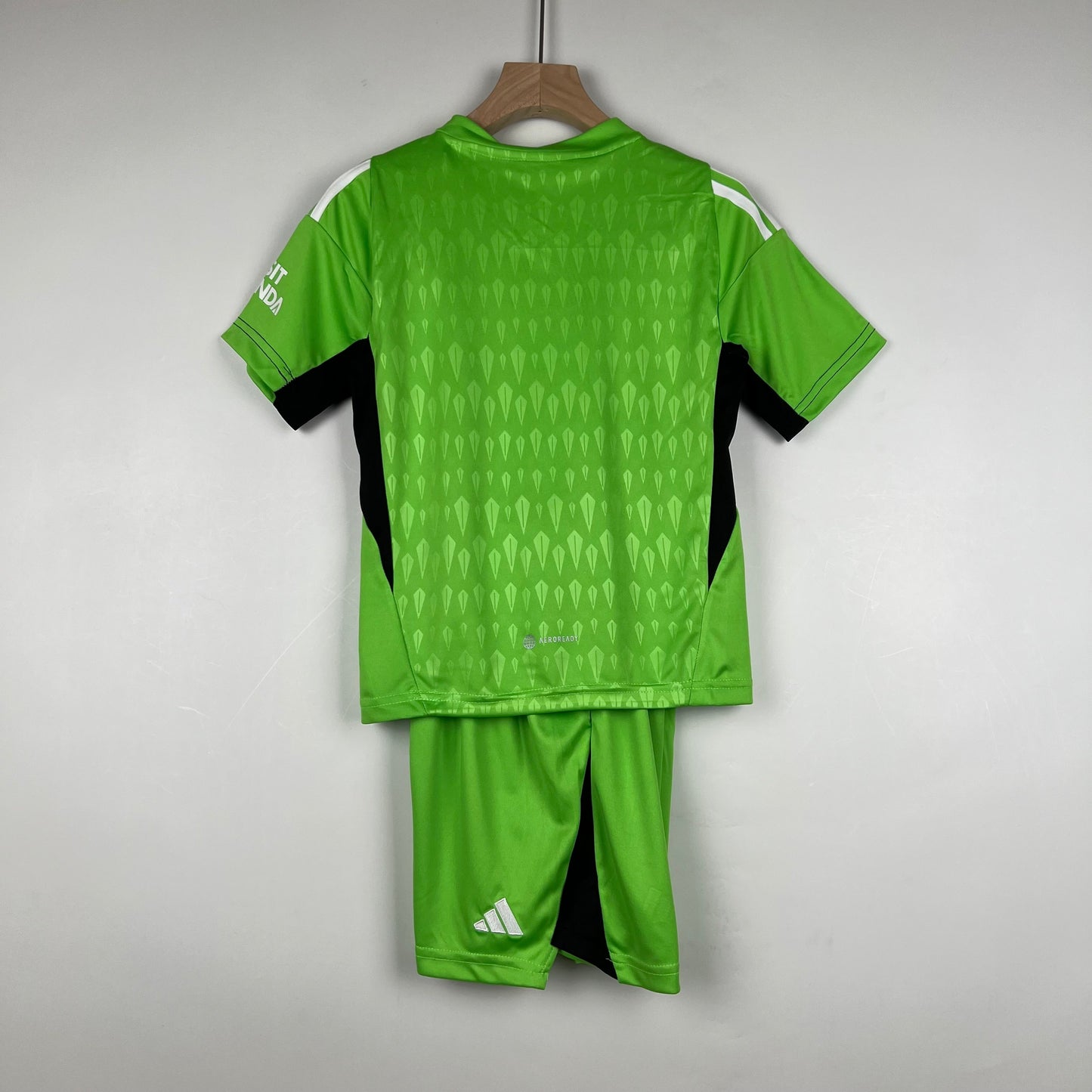 ARSENAL GOALKEEPER/GOALKEEPER II 23/24 KIDS KIT