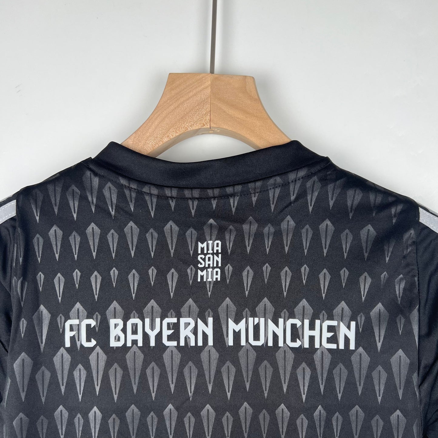 BAYERN MUNICH II 23/24 KIDS KIT
