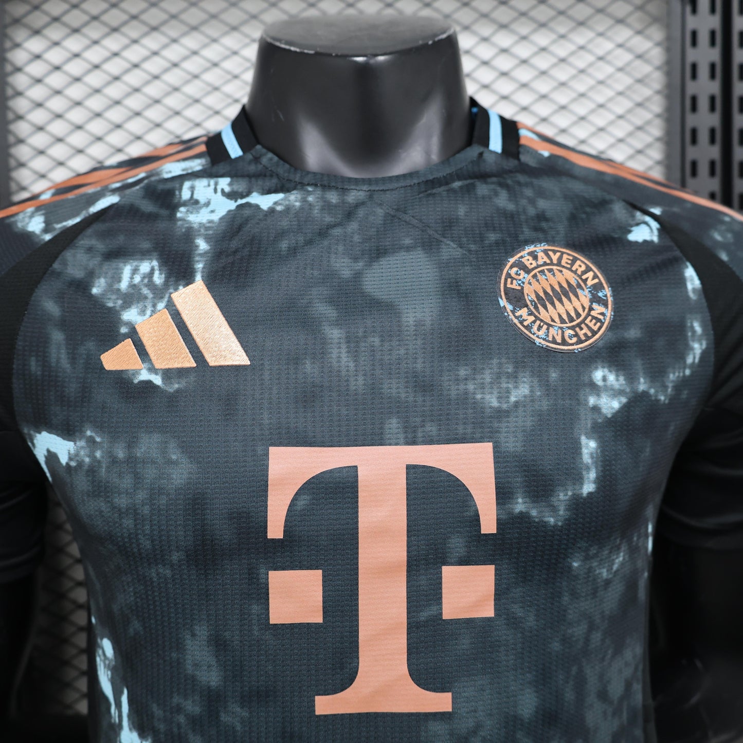 BAYERN MUNICH II 24/25 MEN (PLAYER VERSION)