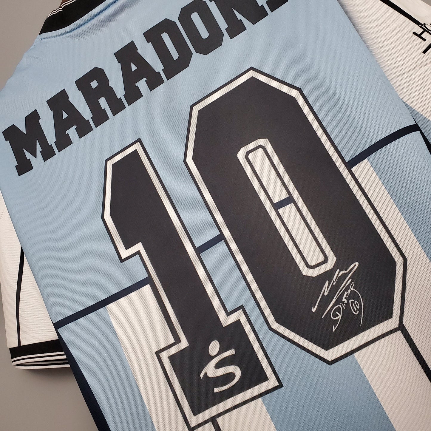 ARGENTINA SPECIAL EDITION I 2001 MEN (RETRO)