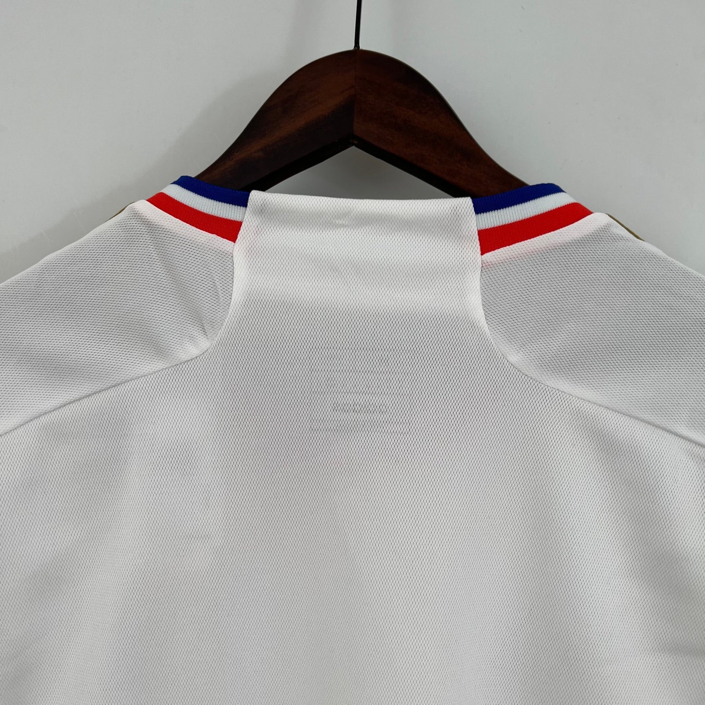LYON I 23/24 MEN
