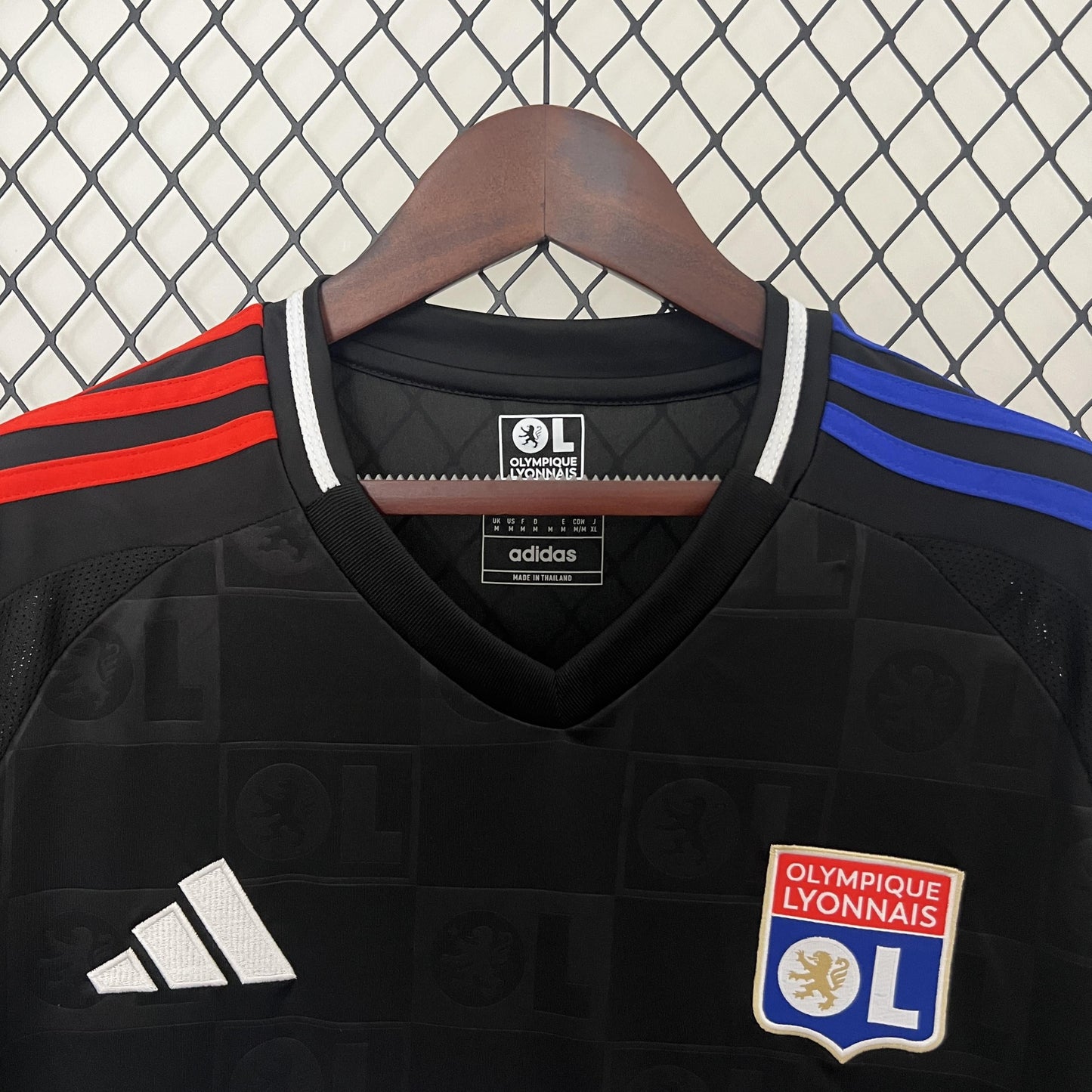 LYON II 24/25 MEN