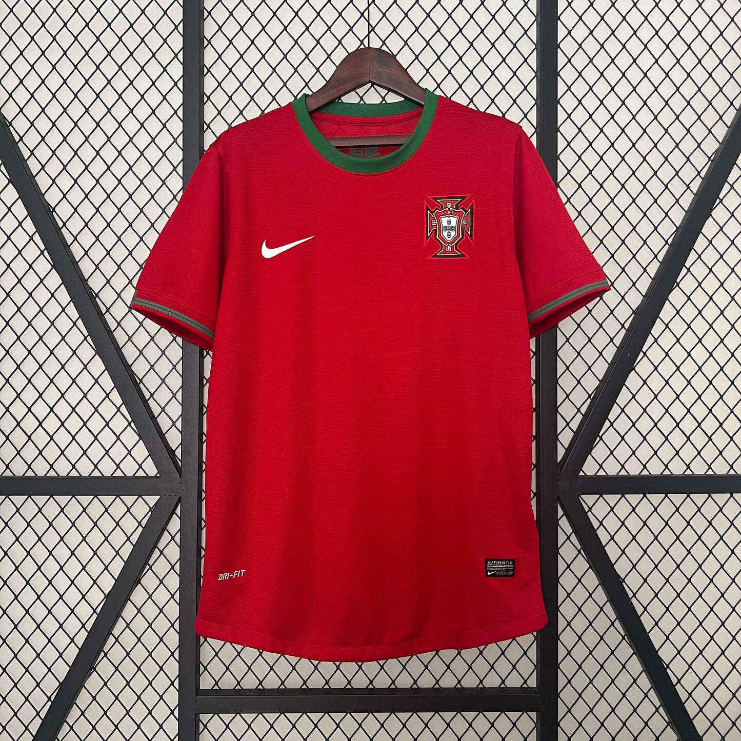PORTUGAL 2012 MEN (RETRO)