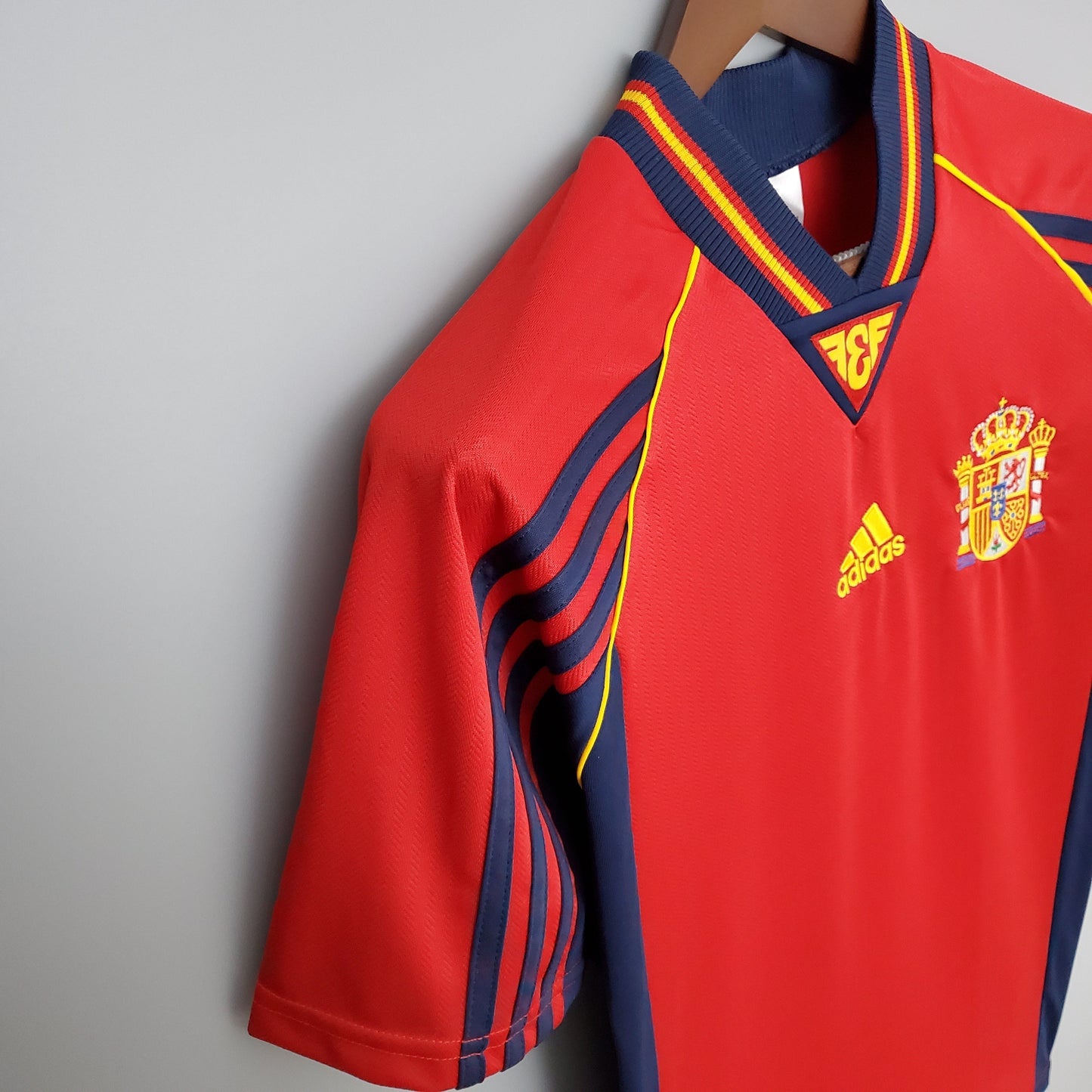 SPAIN l 1998 MEN (RETRO)