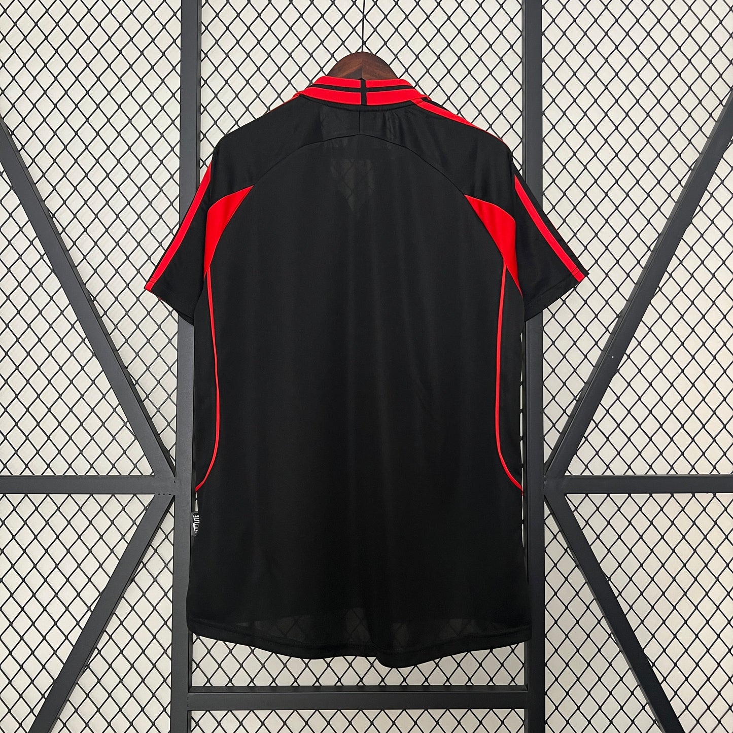 00/01 MILAN RETRO