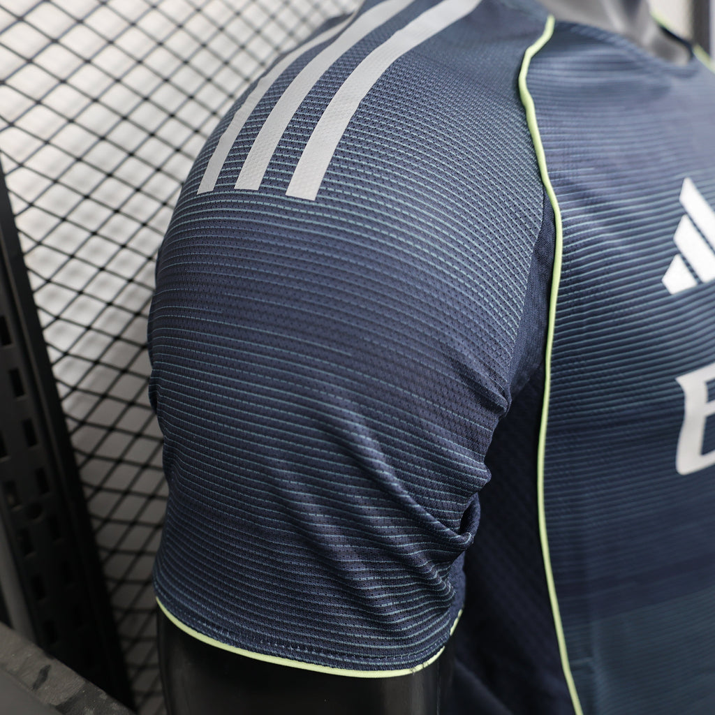 25/26 REAL MADRID AWAY PLAYER VERSION