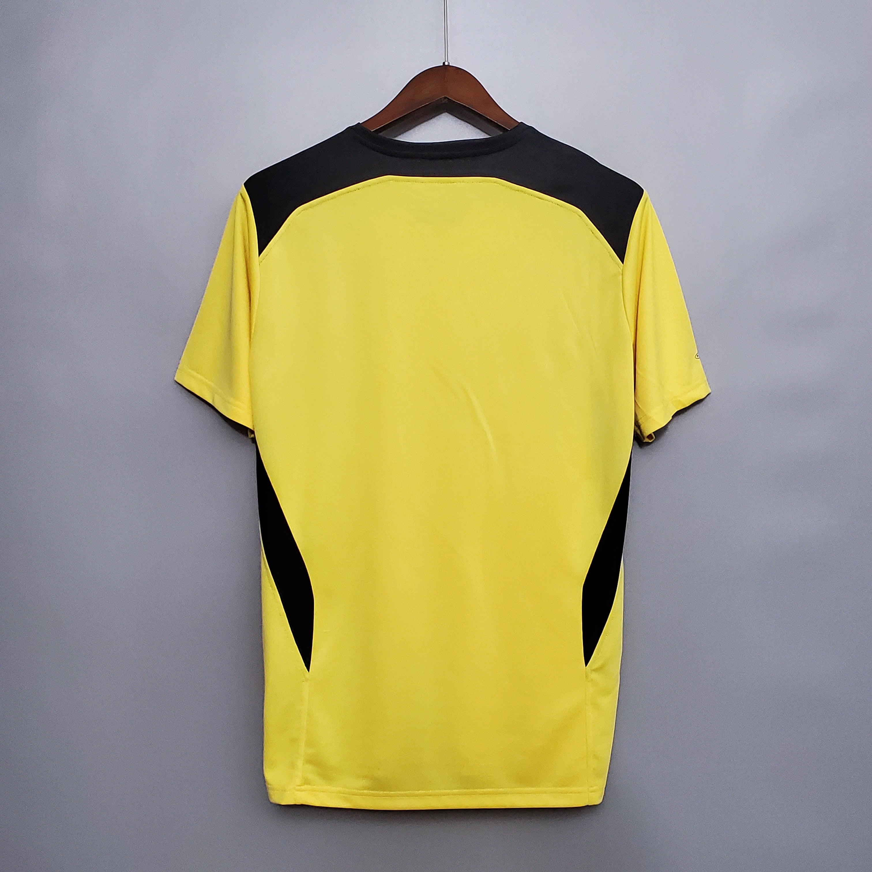 LIVERPOOL I 2004  MEN (RETRO)