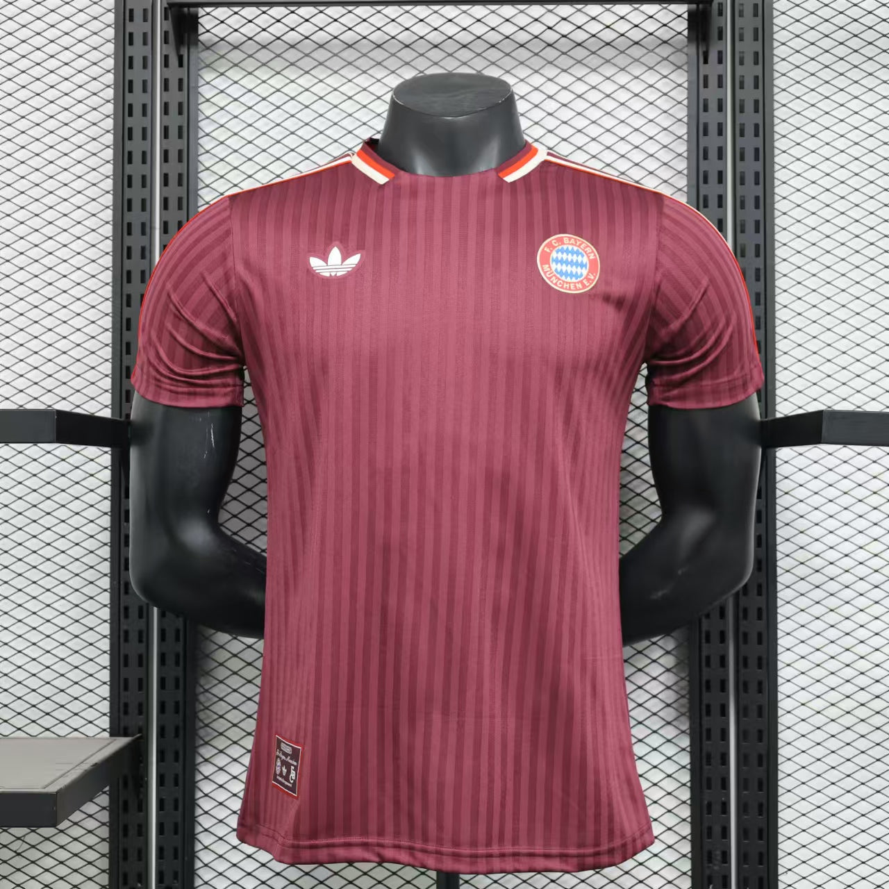 25/26 BAYERN MUNICH 125th ANNIVERSARY WINE PLAYER VERSION