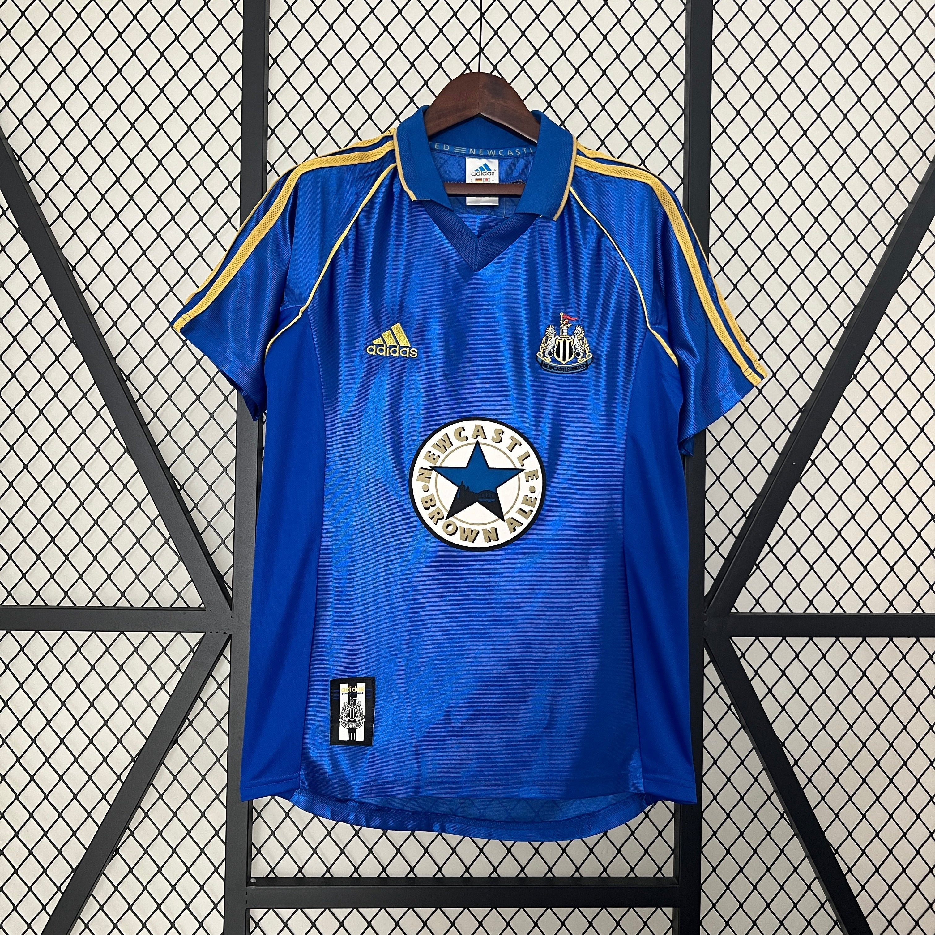 JERSEY NEWCASTLE II 98/99 MEN (RETRO)
