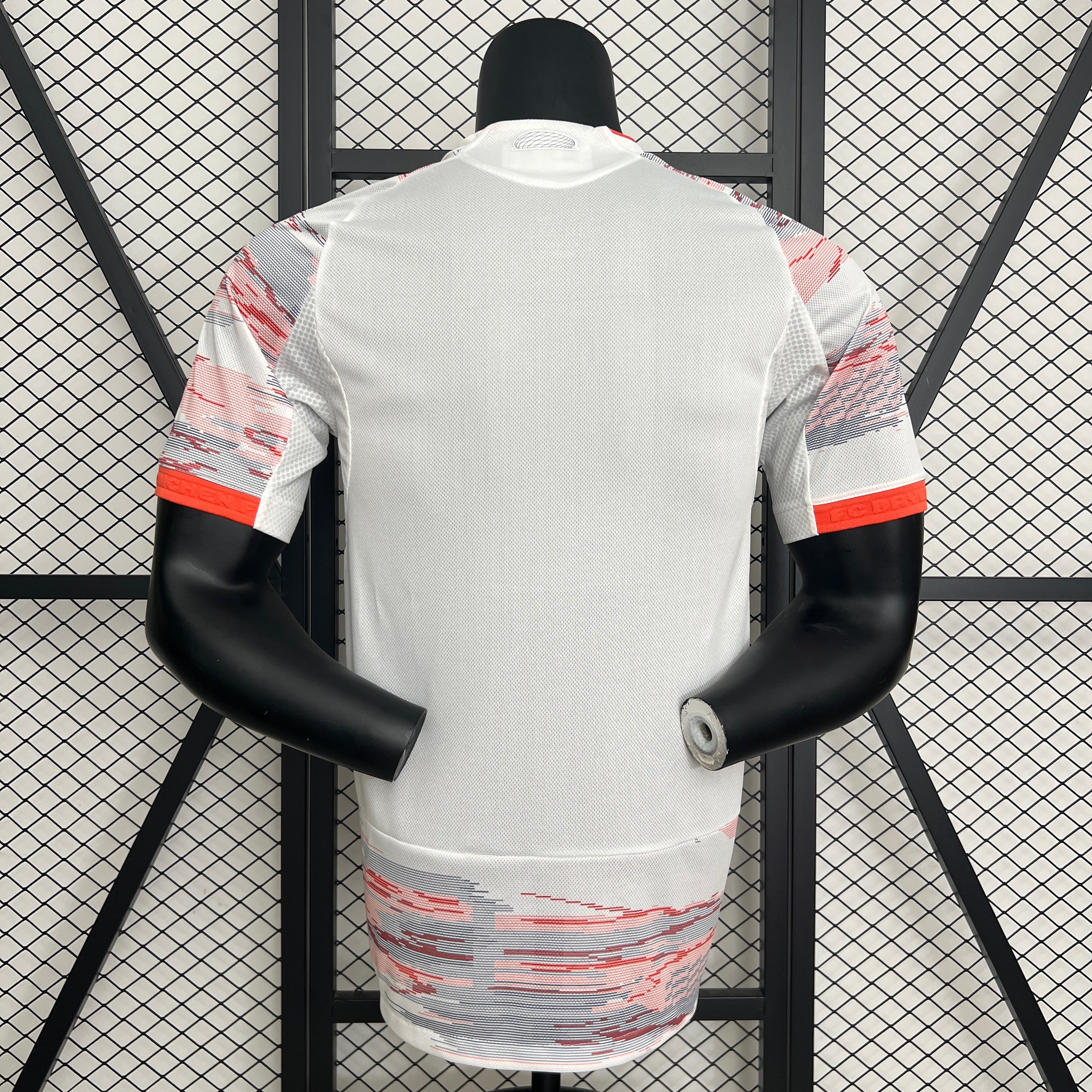 25/26 BAYERN MUNICH AWAY PLAYER VERSION