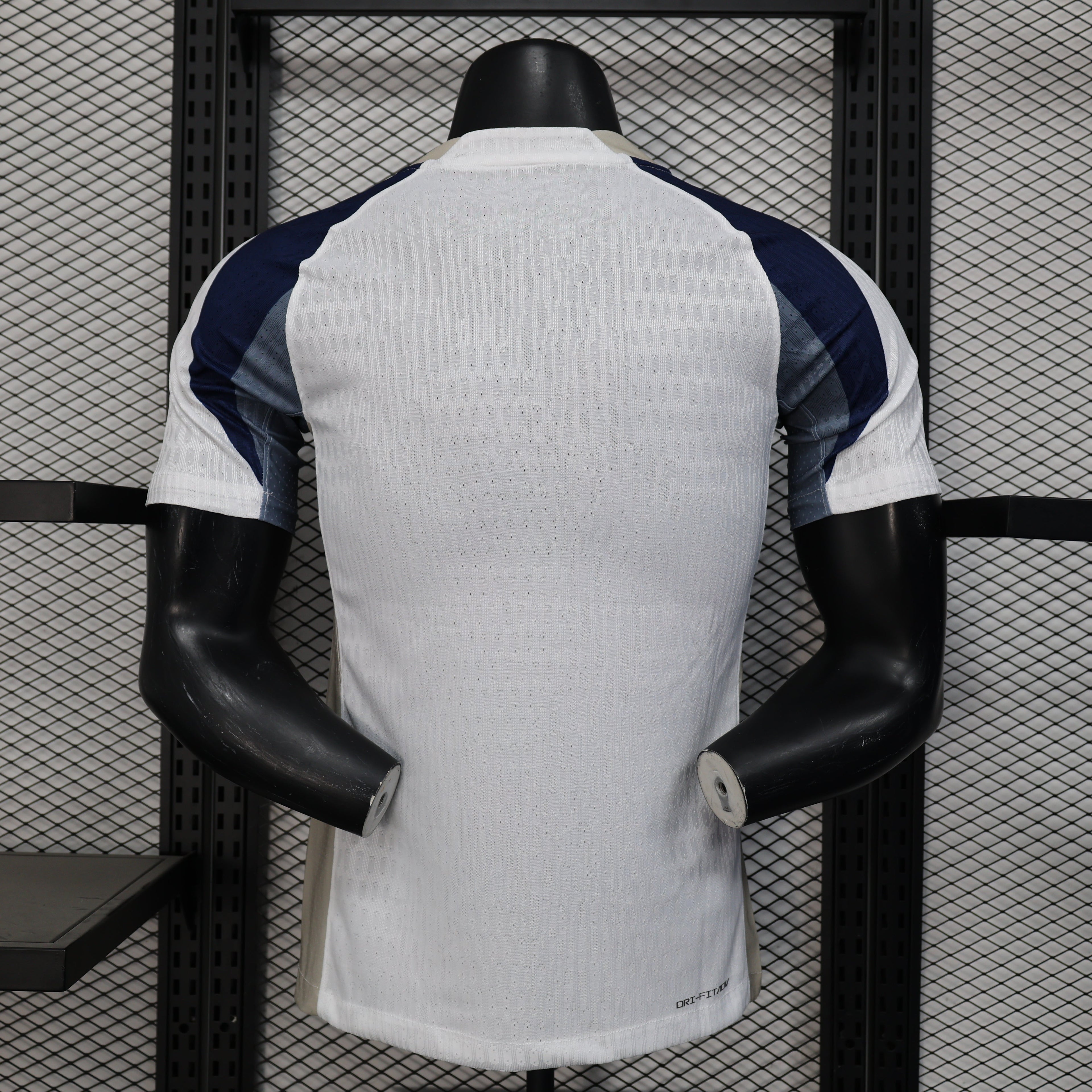 25/26 TOTTENHAM HOME PLAYER VERSION