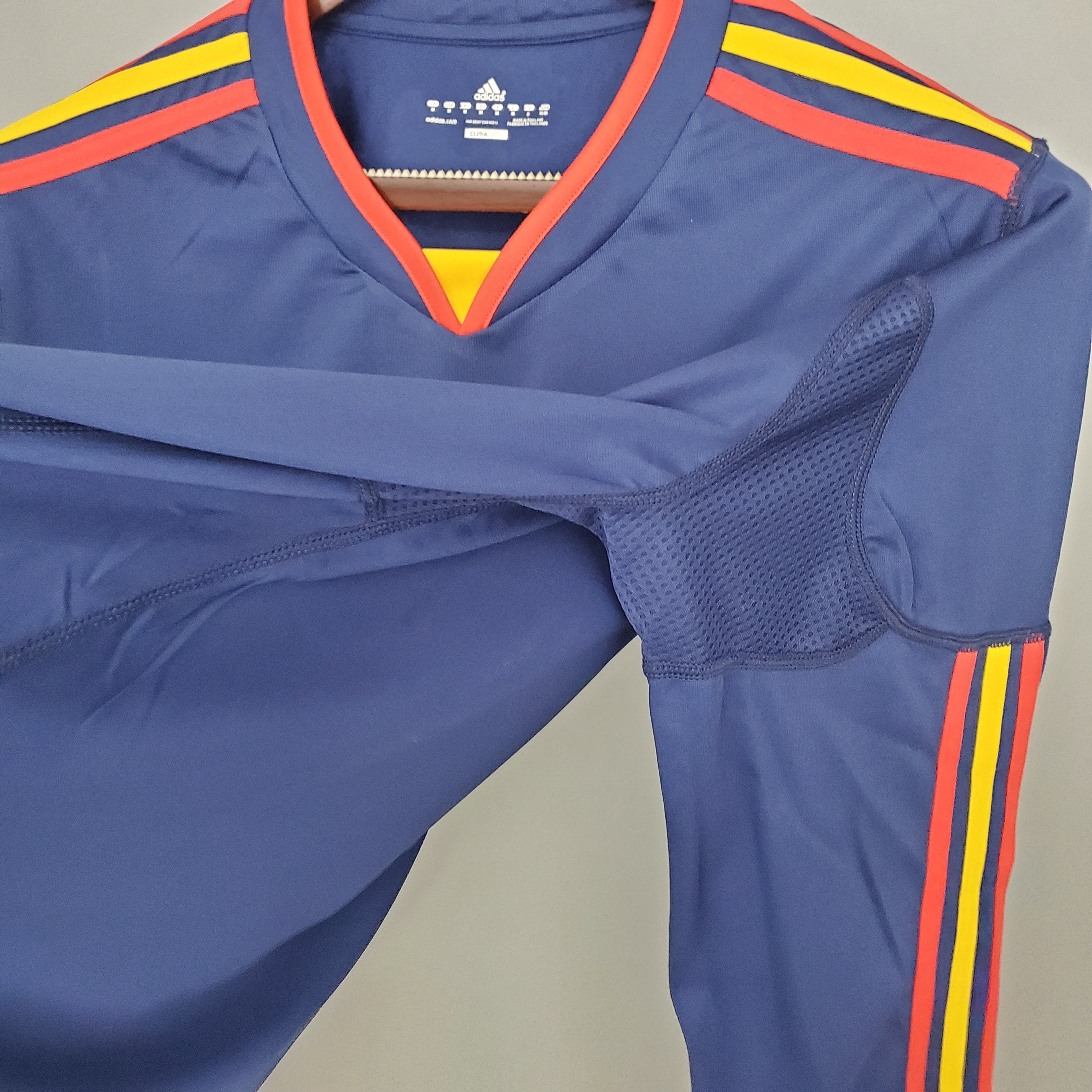 SPAIN WORLDWIDE I 2010 MEN (RETRO) LONG SLEEVE