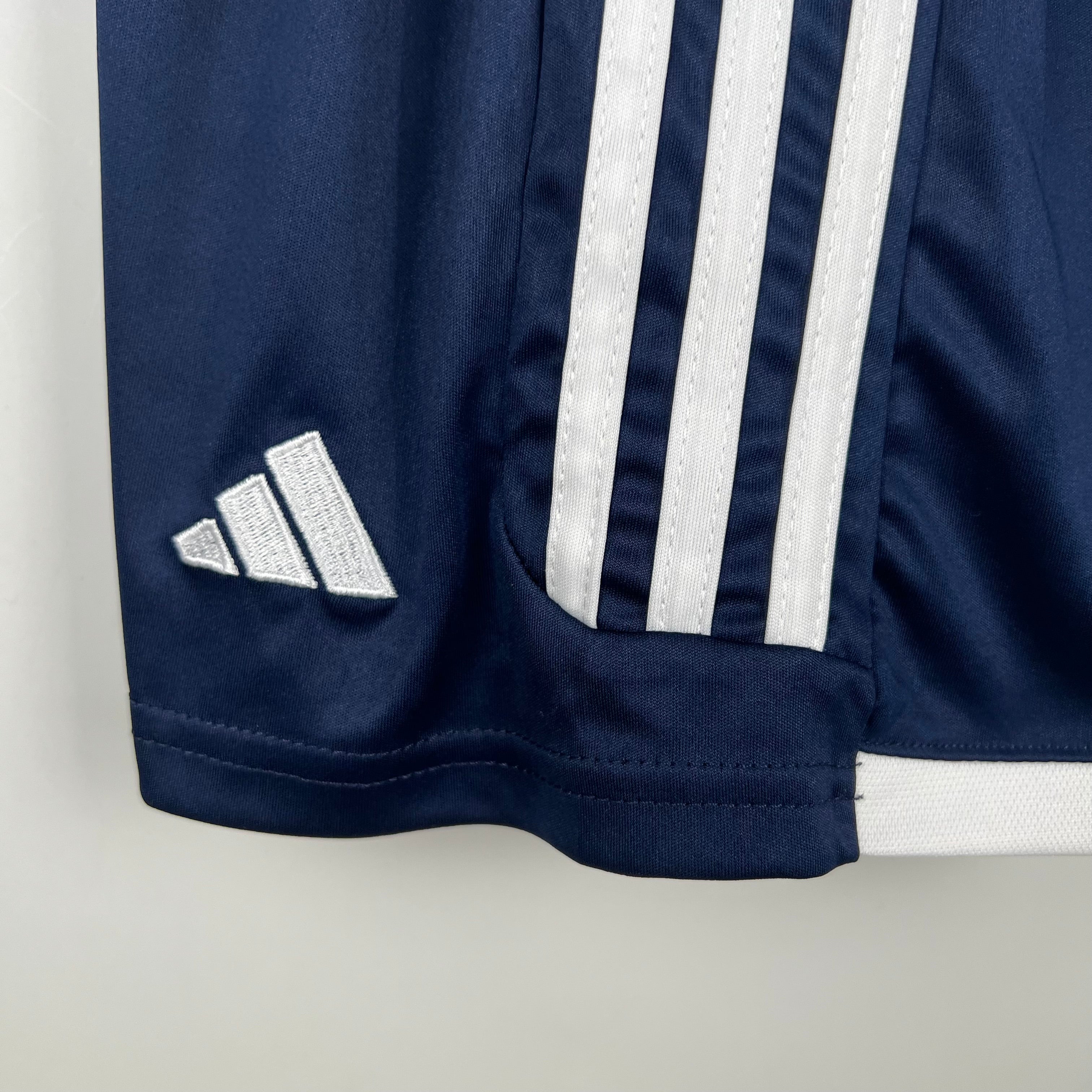 AJAX II 23/24 KIDS KIT