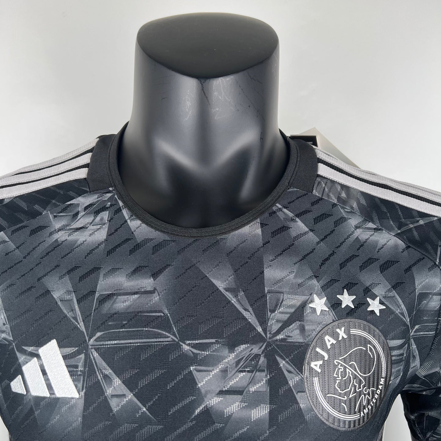 AJAX III 23/24 MEN (PLAYER VERSION)