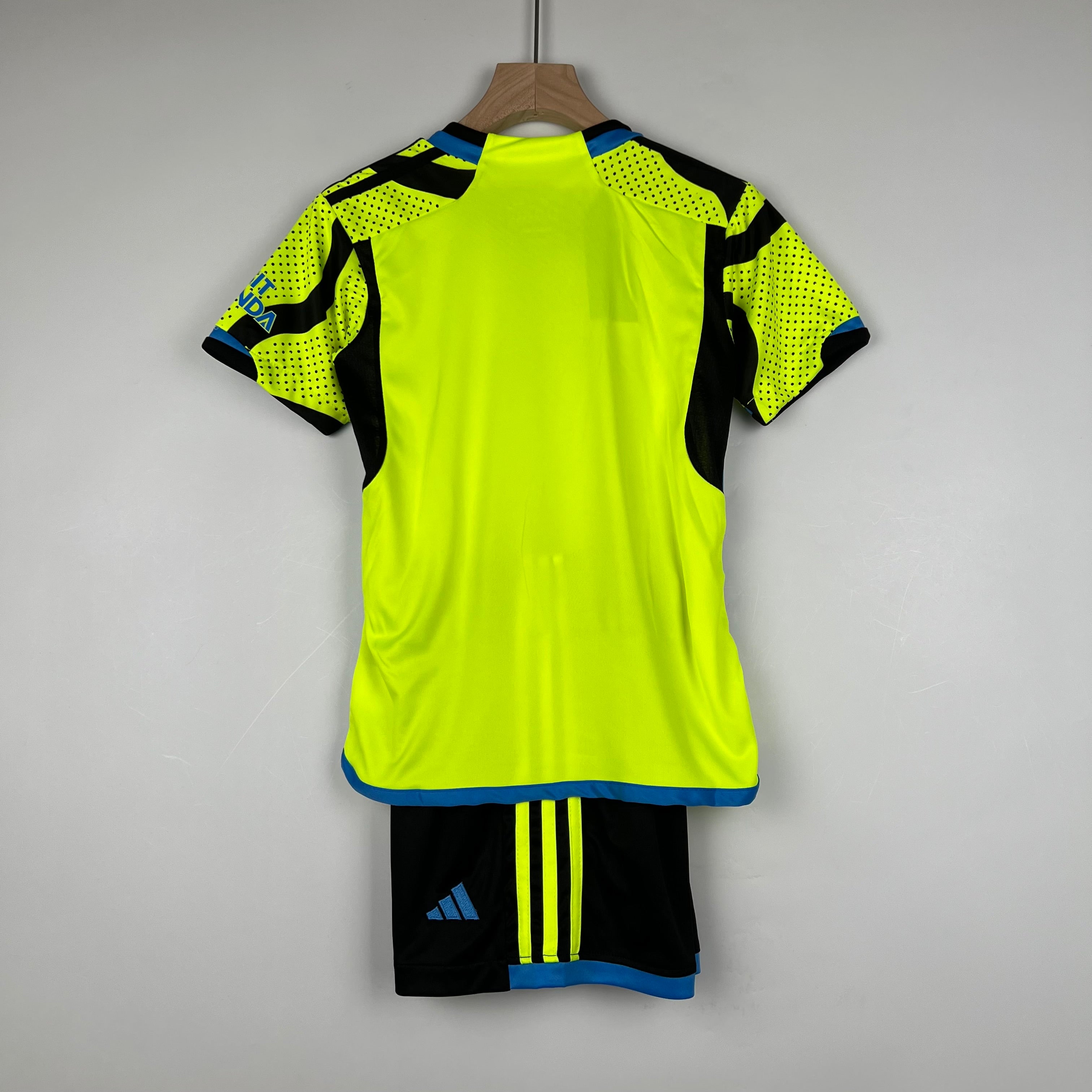 ARSENAL V 23/24 KIDS KIT