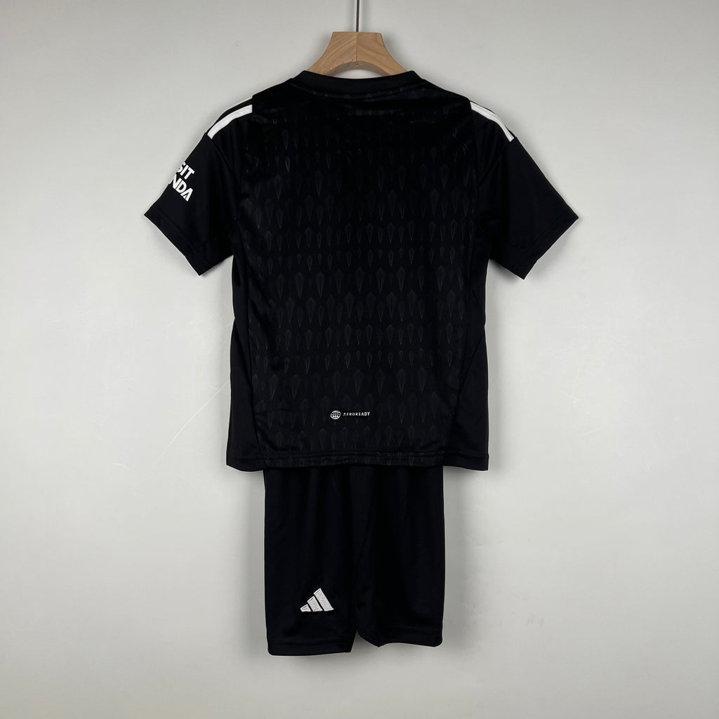 ARSENAL GOALKEEPER/GOALKEEPER I 23/24 KIDS KIT