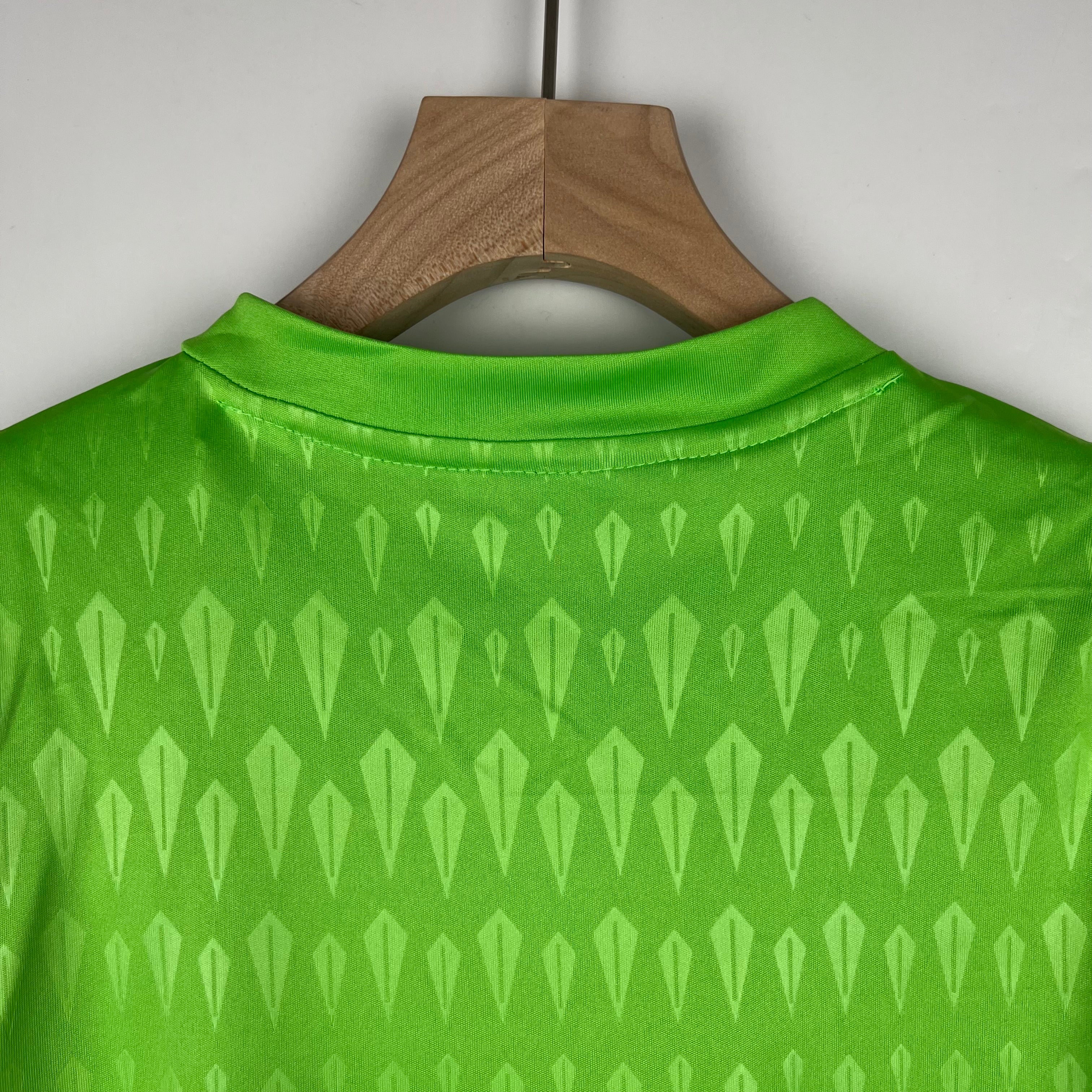 ARSENAL GOALKEEPER/GOALKEEPER II 23/24 KIDS KIT