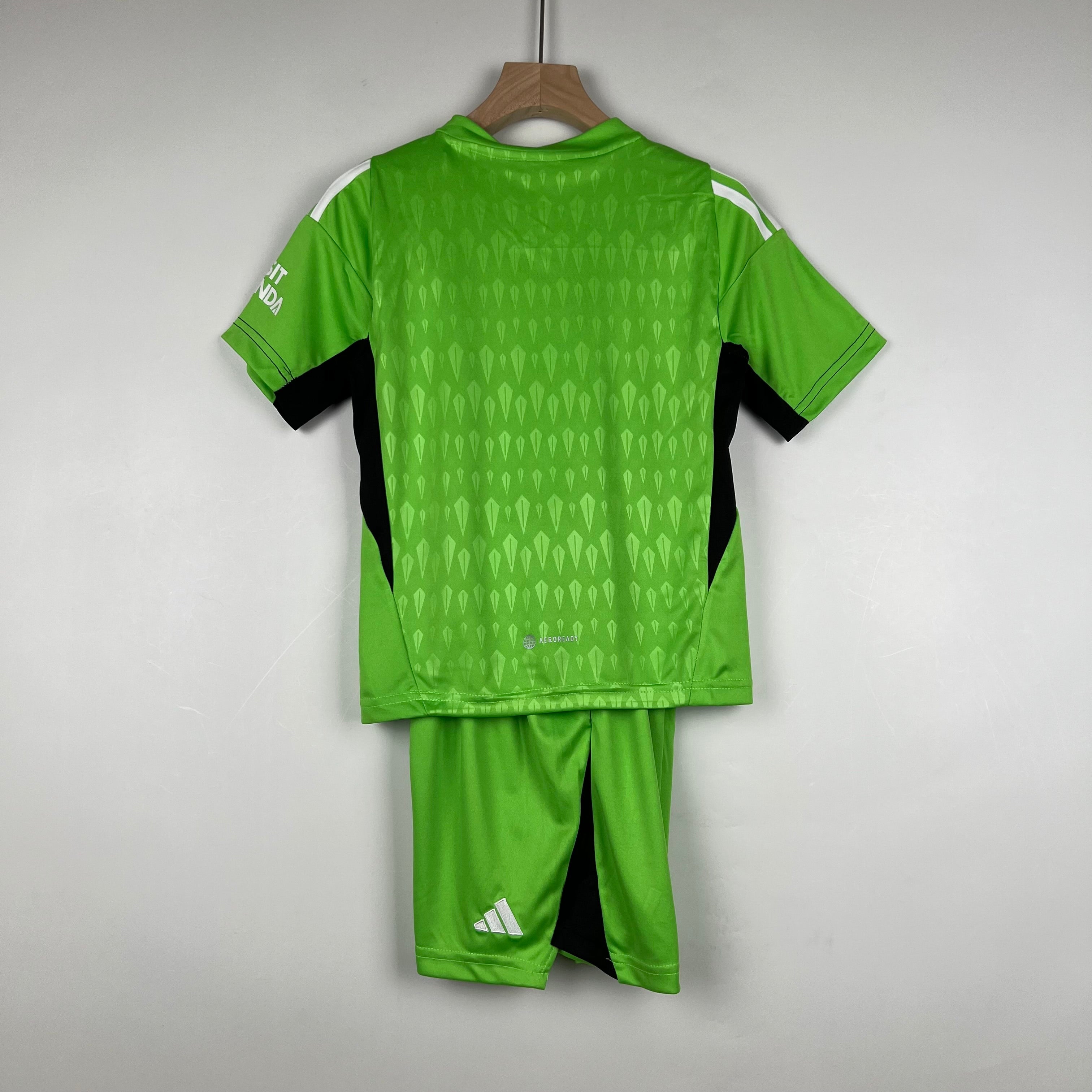 ARSENAL GOALKEEPER/GOALKEEPER II 23/24 KIDS KIT