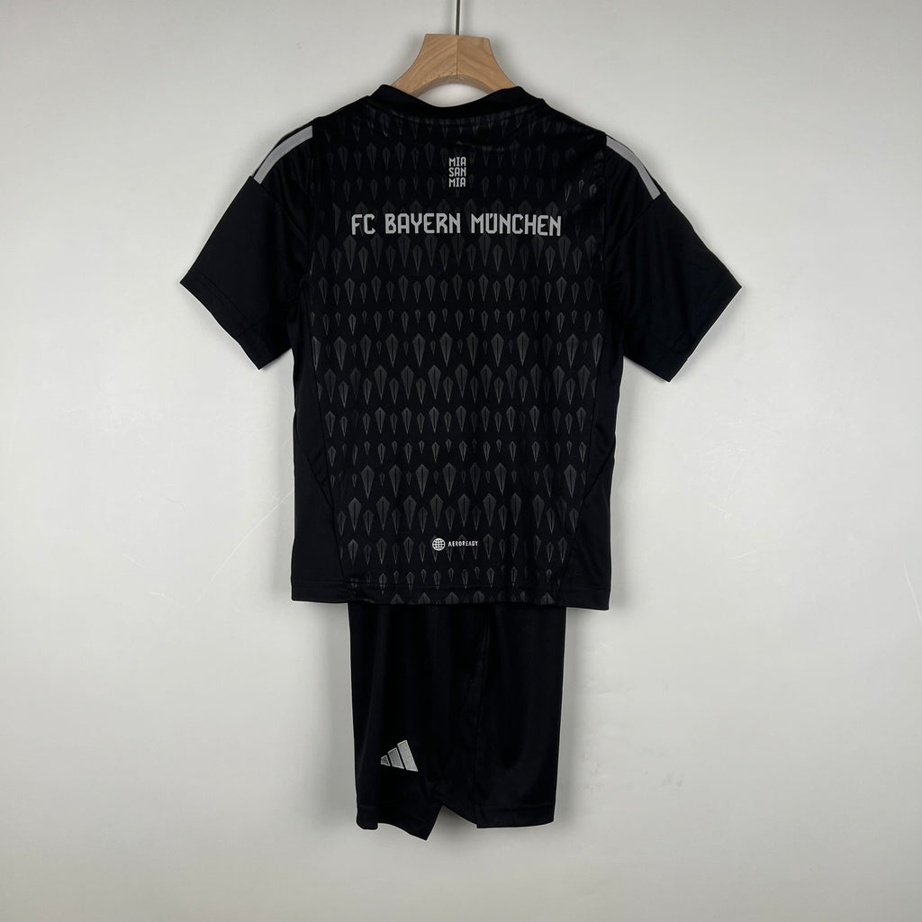 BAYERN MUNICH II 23/24 KIDS KIT