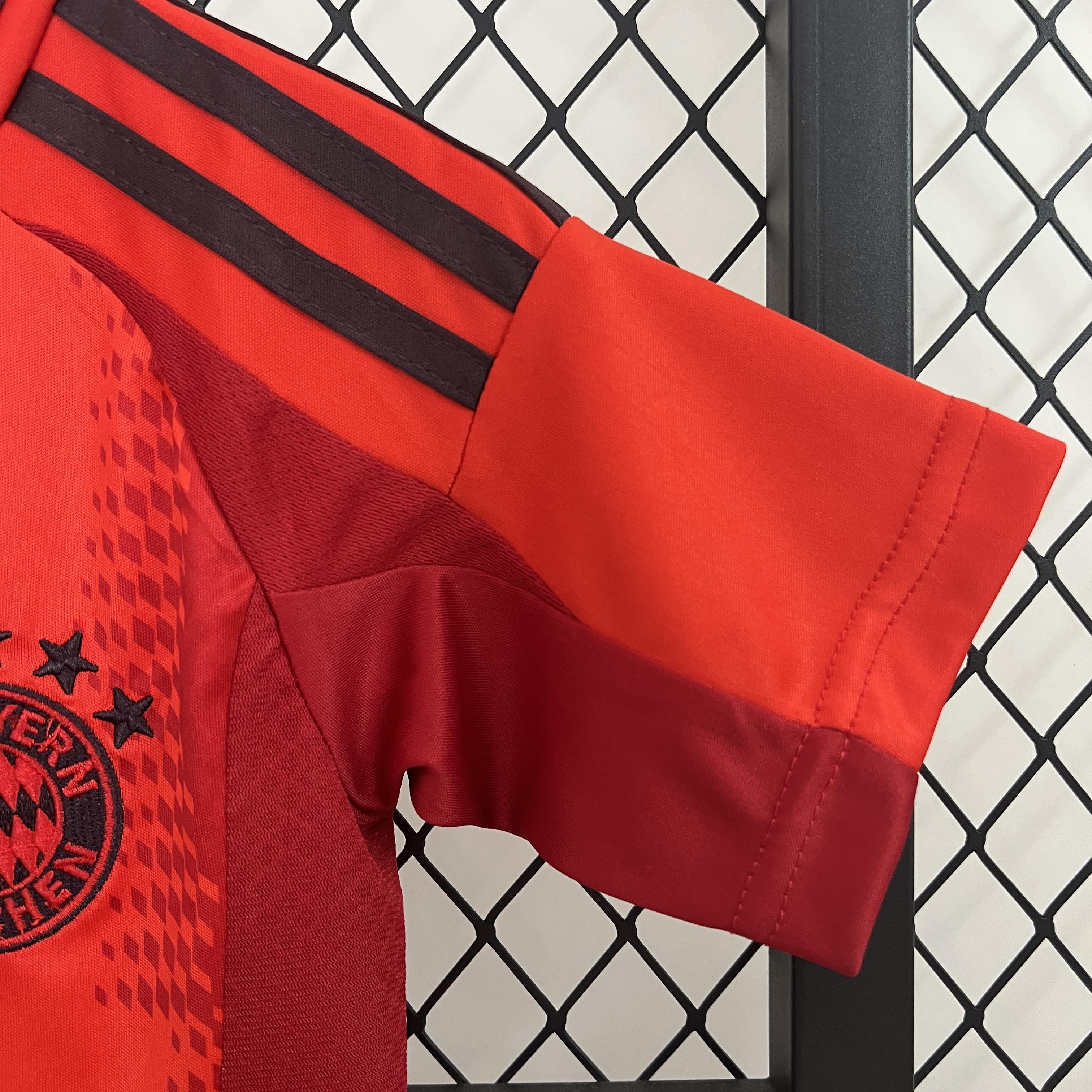 BAYERN MUNICH I 24/25 KIDS KIT