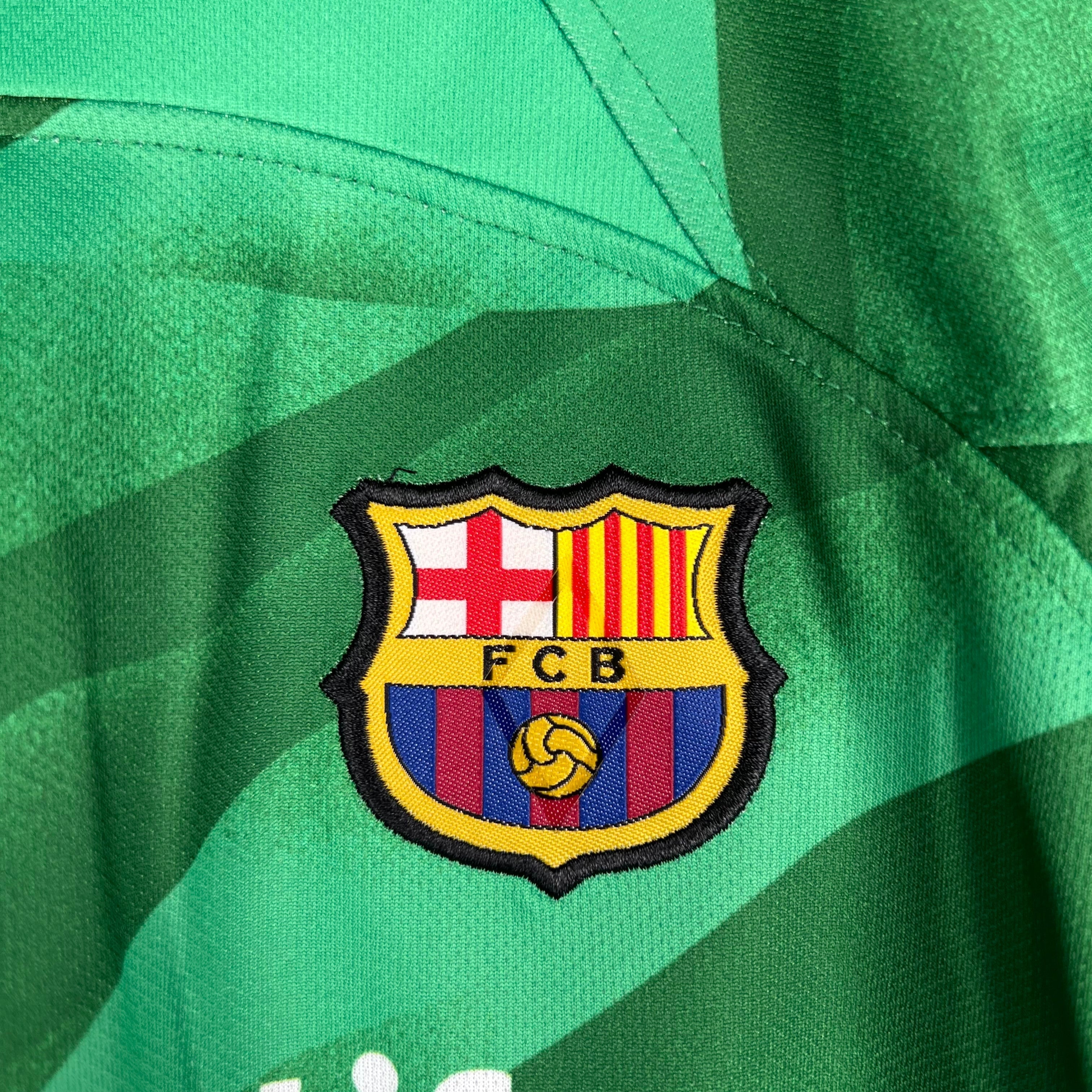 BARCELONA GOALKEEPER/GOALKEEPER I 23/24 KIDS KIT