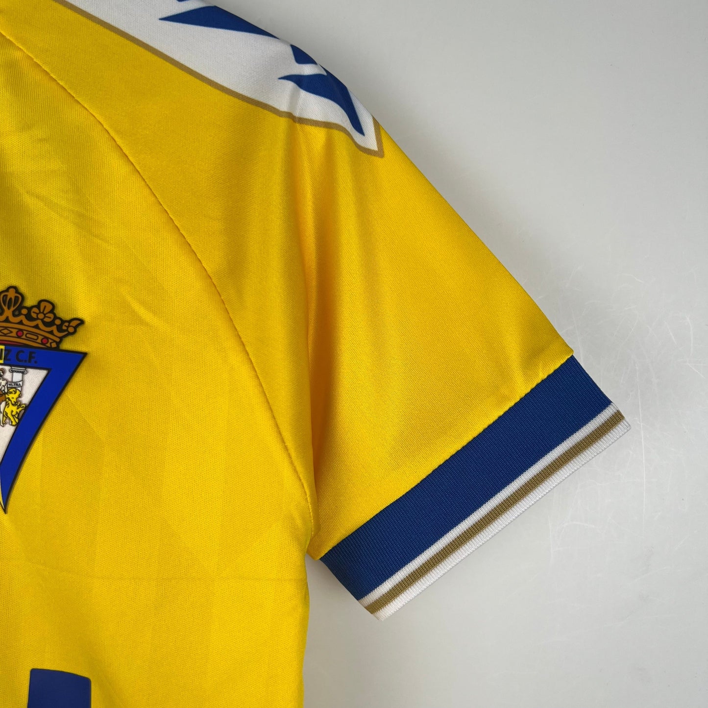 CADIZ I 23/24 KIDS KIT