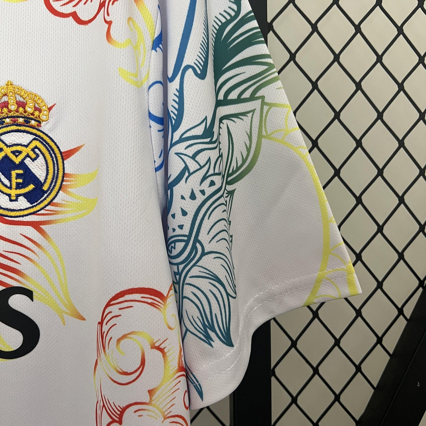 JERSEY REAL MADRID SPECIAL EDITION LIMITED III 24/25 MEN