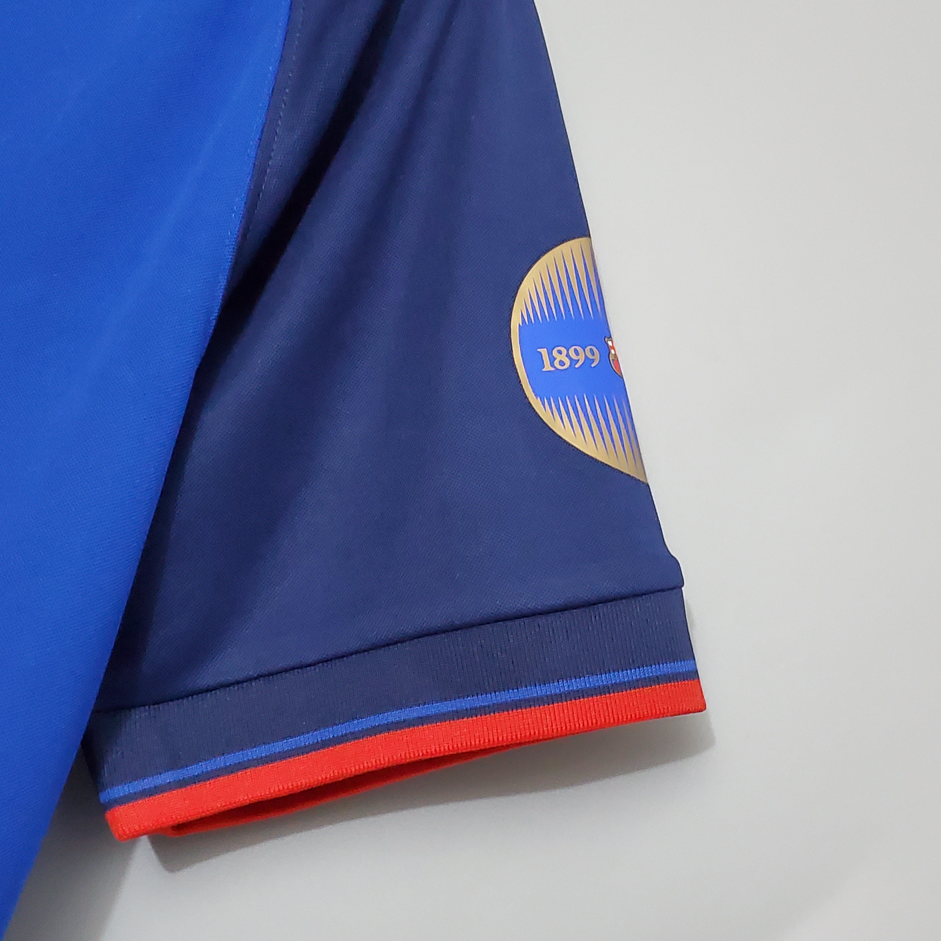 BARCELONA I SPECIAL EDITION 100° MEN (RETRO)
