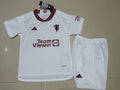 MANCHESTER UNITED II 23/24 KIDS KIT