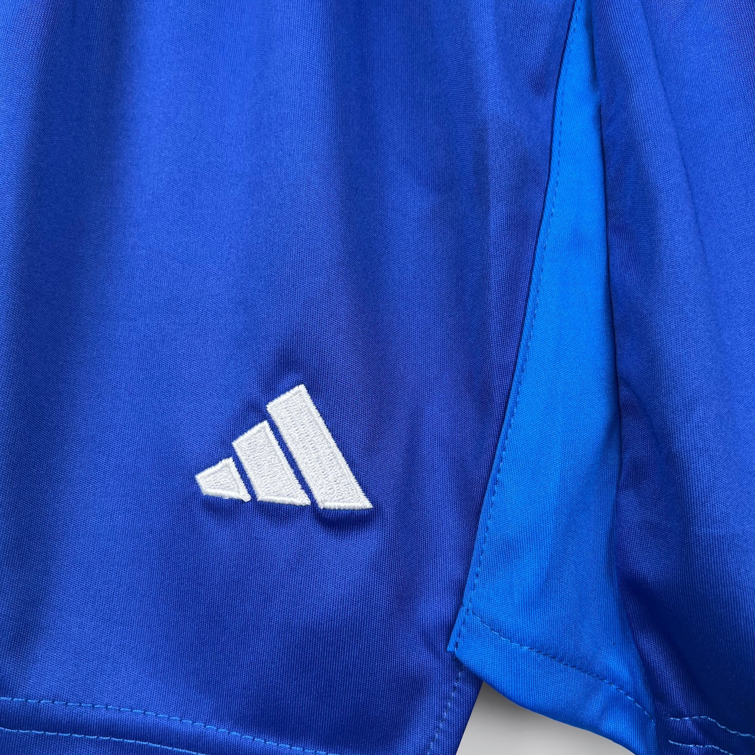 JUVENTUS GOALKEEPER/GOALKEEPER I 23/24 KIDS KIT