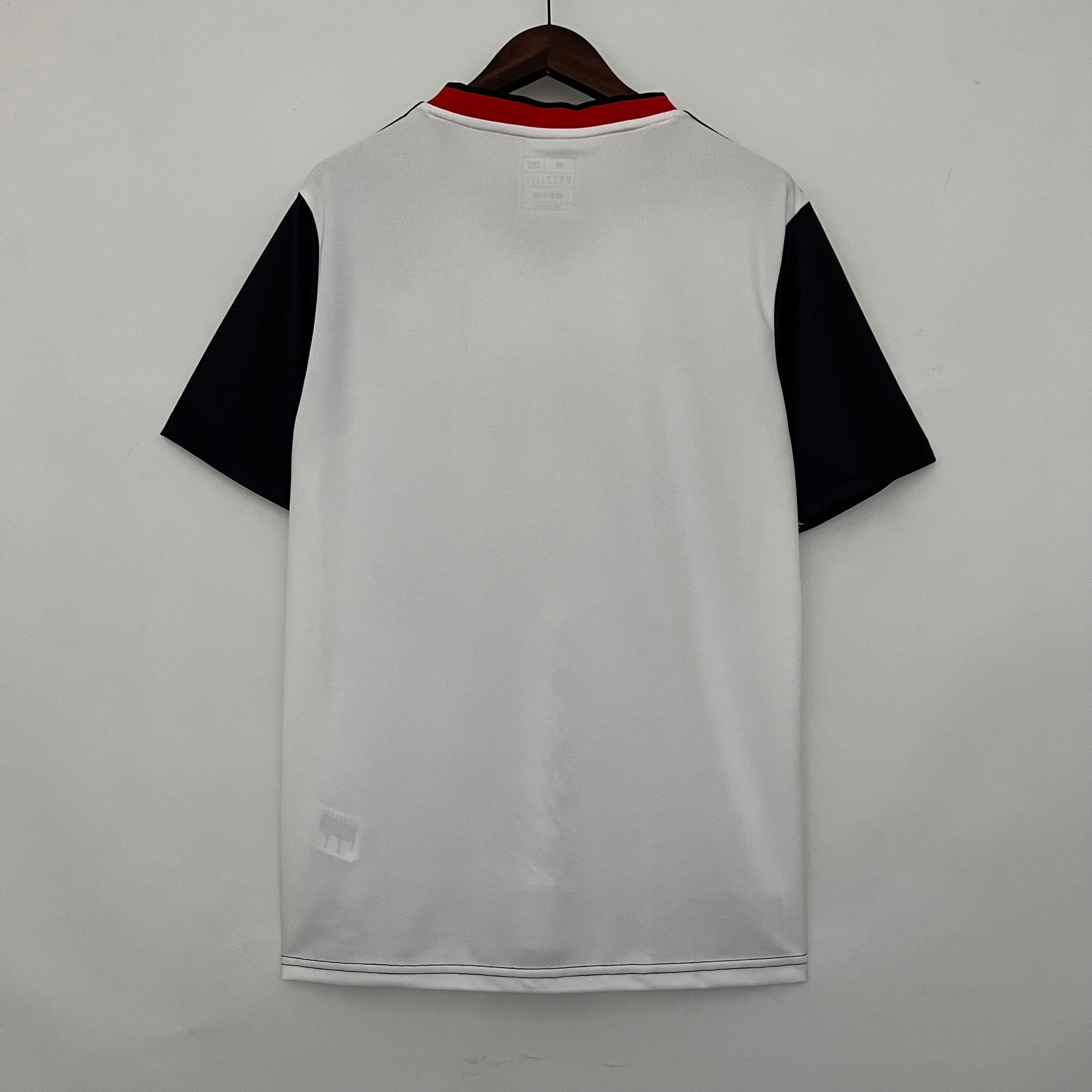 JAPAN SPECIAL EDITION V 23/24 MEN