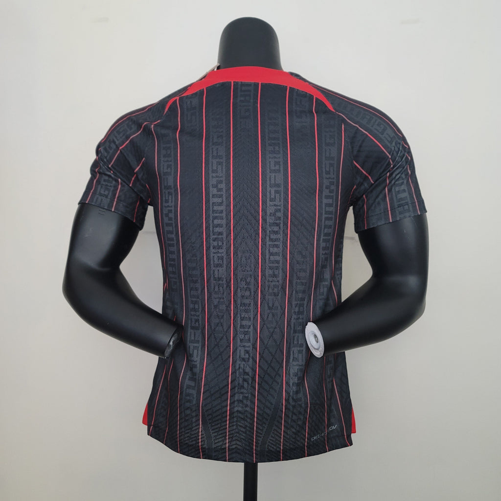 LIVERPOOL SPECIAL EDITION I 23/24 MEN (PLAYER VERSION)