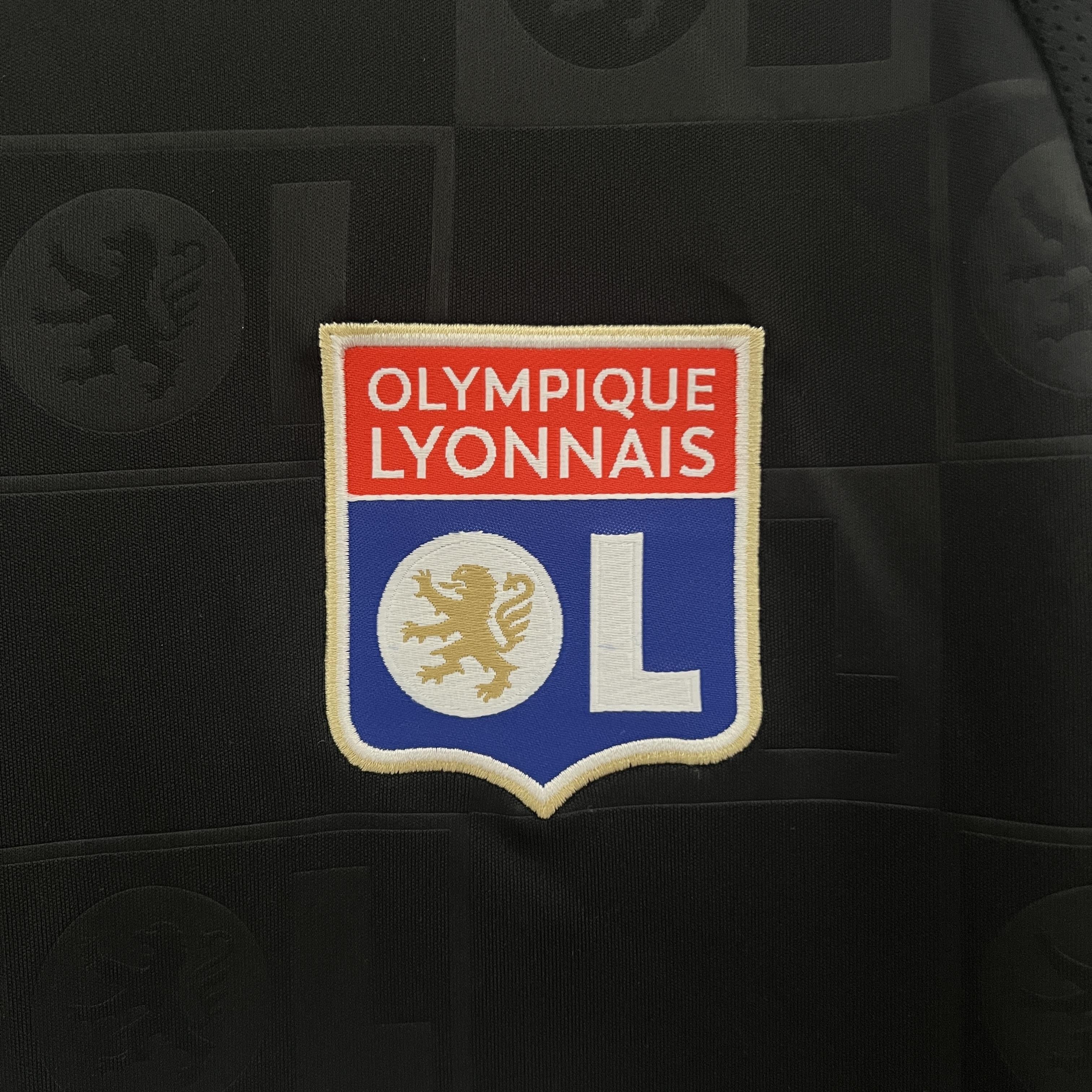 LYON II 24/25 MEN