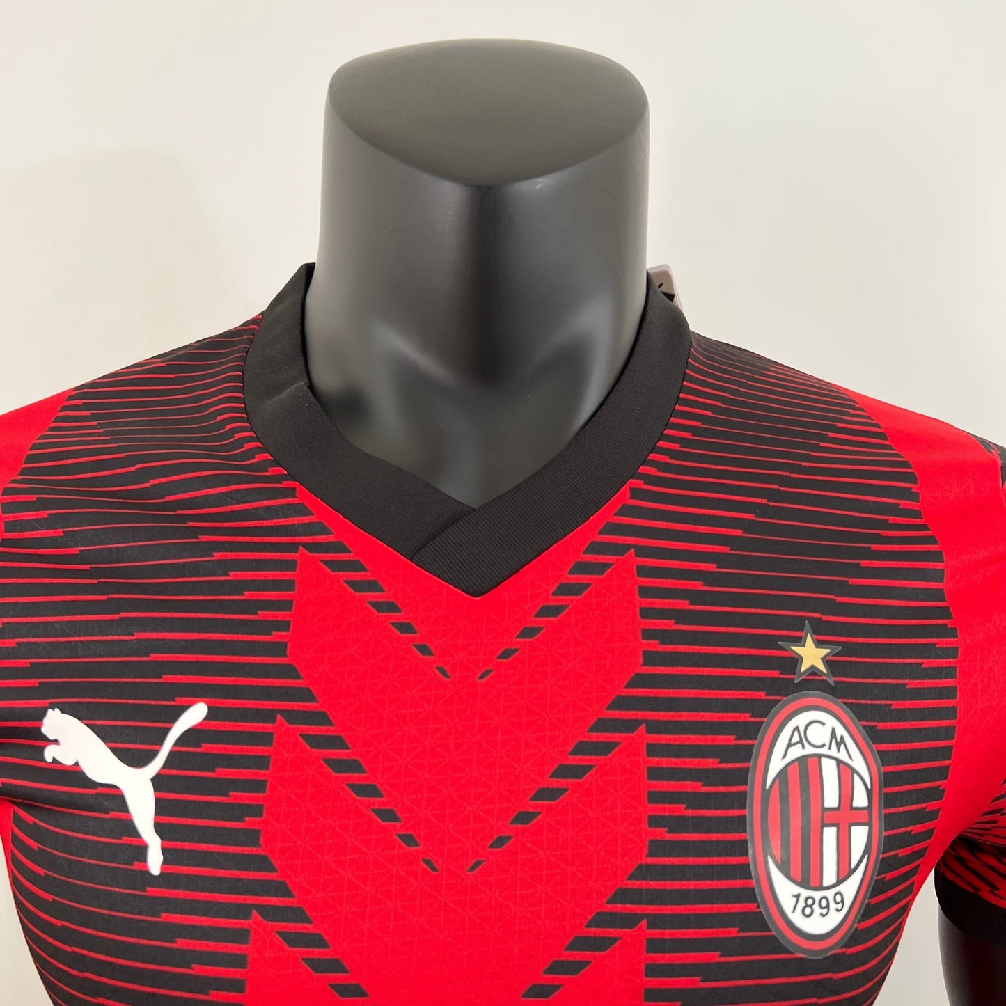 MILAN I 23/24 MEN (PLAYER VERSION)