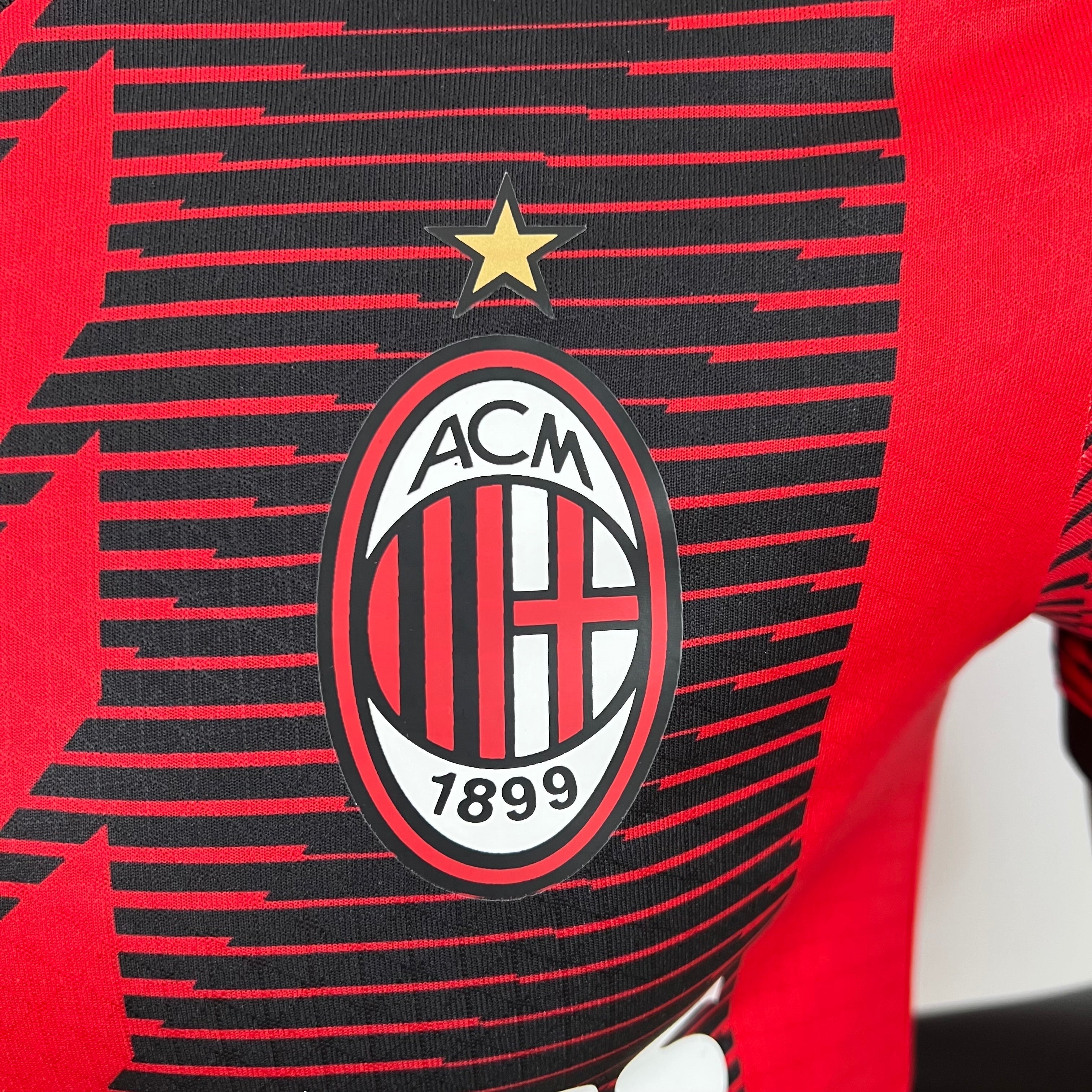 MILAN I 23/24 MEN (PLAYER VERSION)