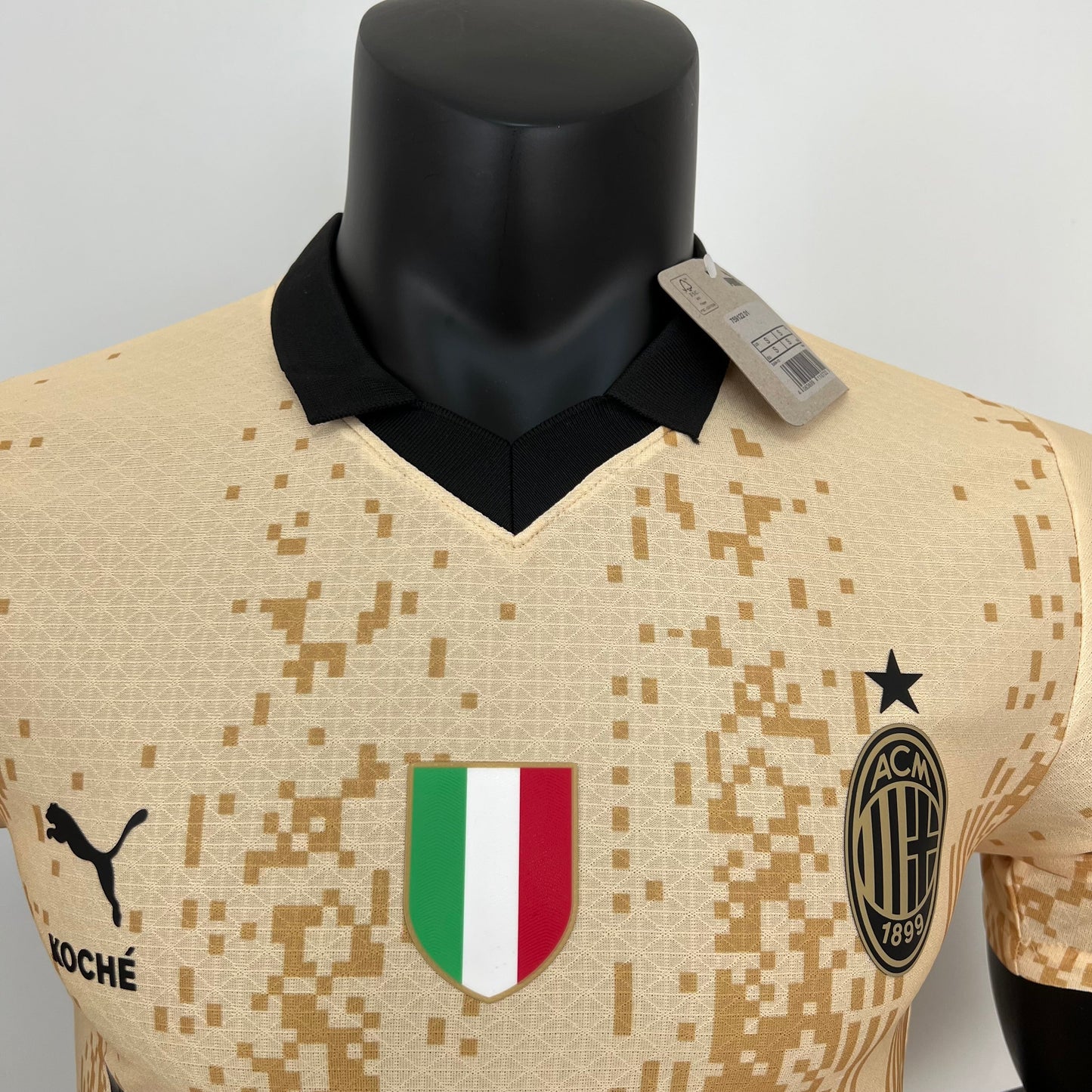 MILAN GOALKEEPER/GOALKEEPER I 23/24 MEN (PLAYER VERSION)