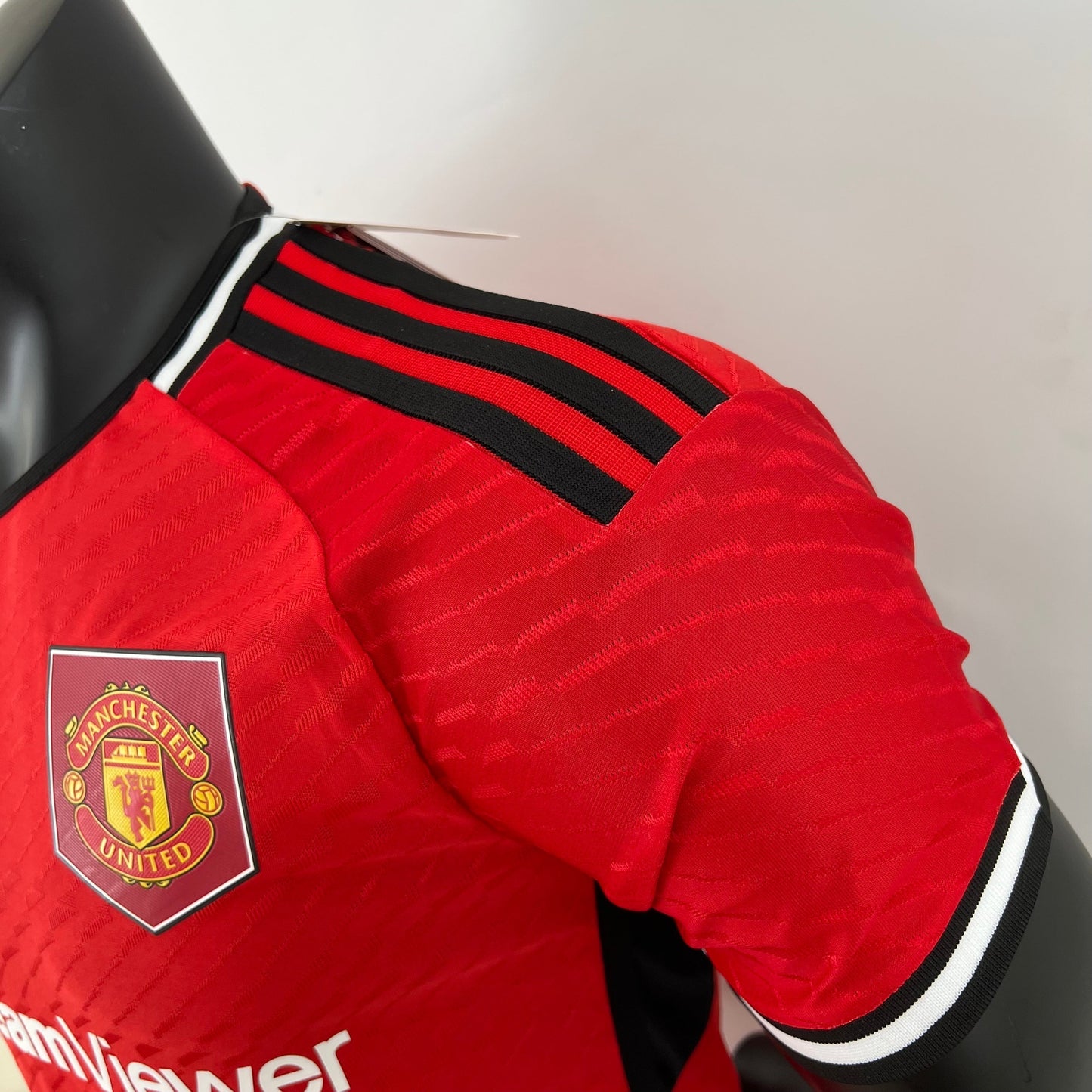 MANCHESTER UNITED I 23/24 MEN (PLAYER VERSION)