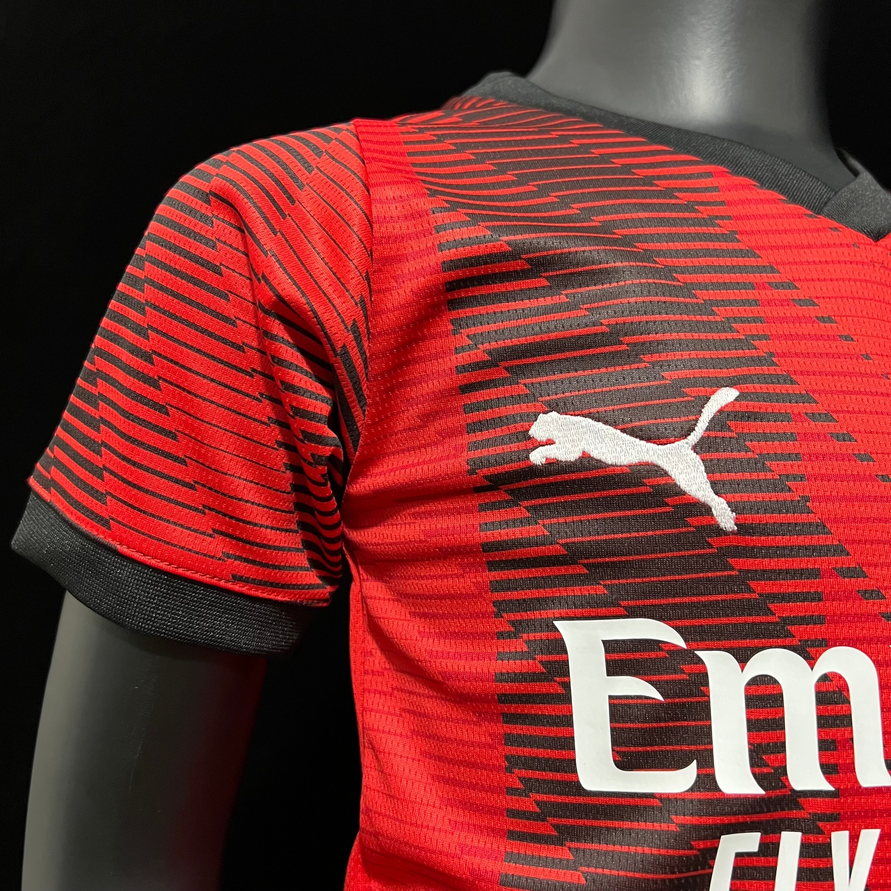 MILAN I 23/24 KIDS KIT