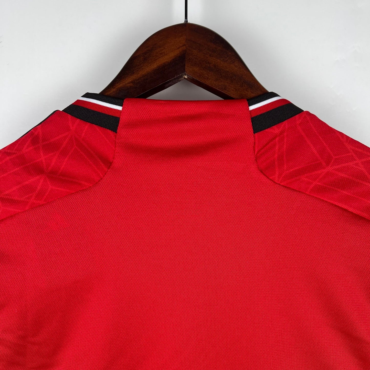 MANCHESTER UNITED I 23/24 WOMEN