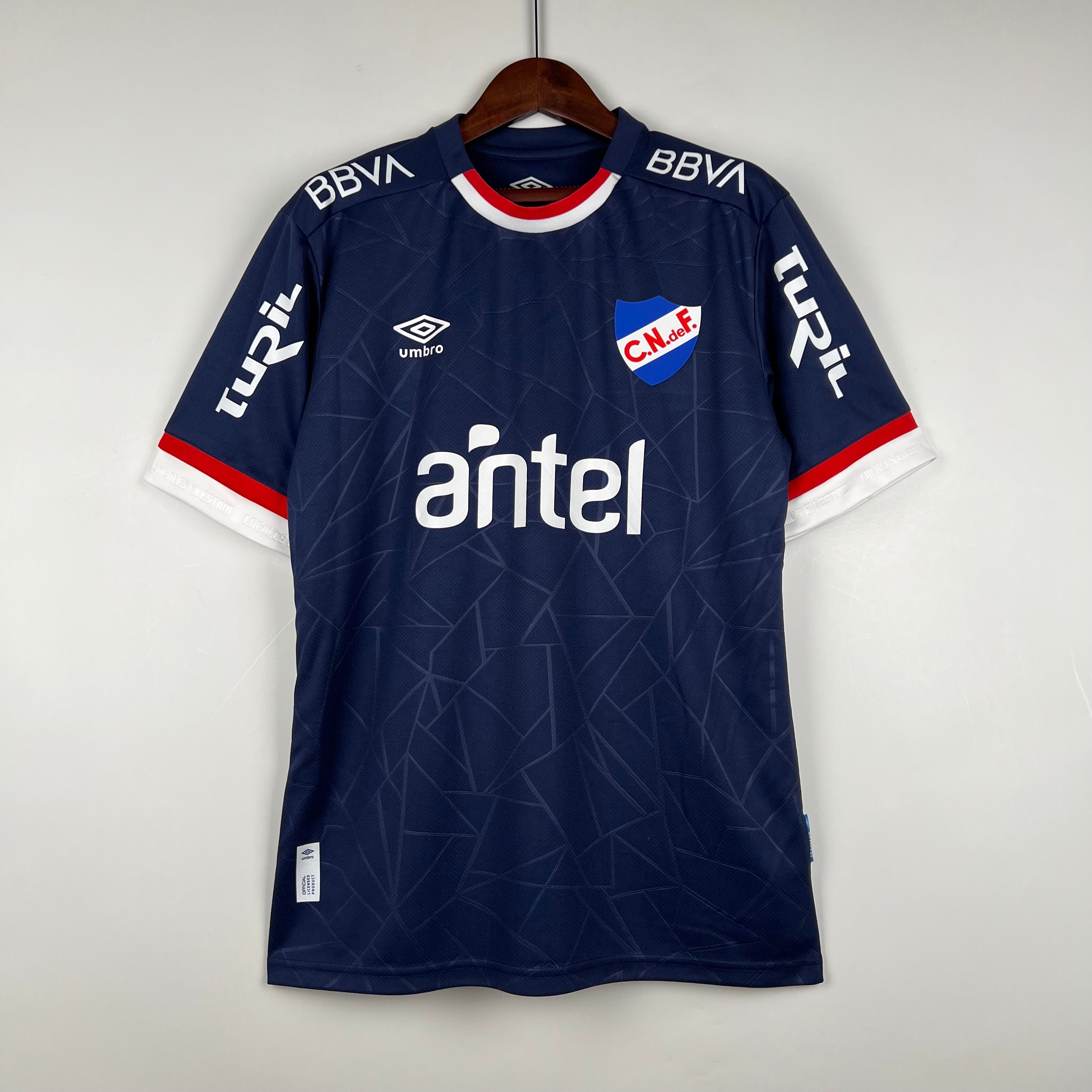 NACIONAL DE MONTEVIDEO I 23/24 MEN