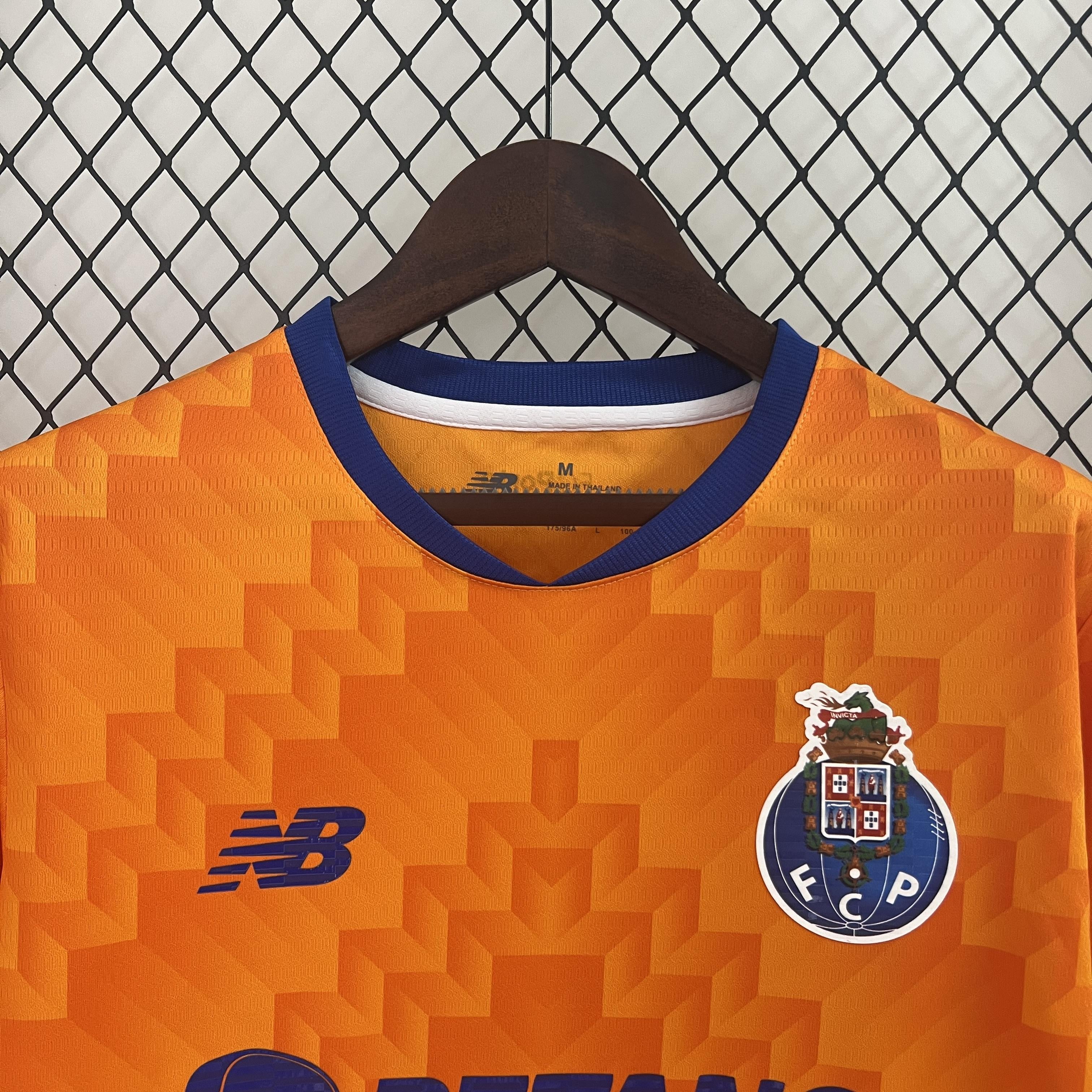 PORTO II 24/25 MEN (IN STOCK)