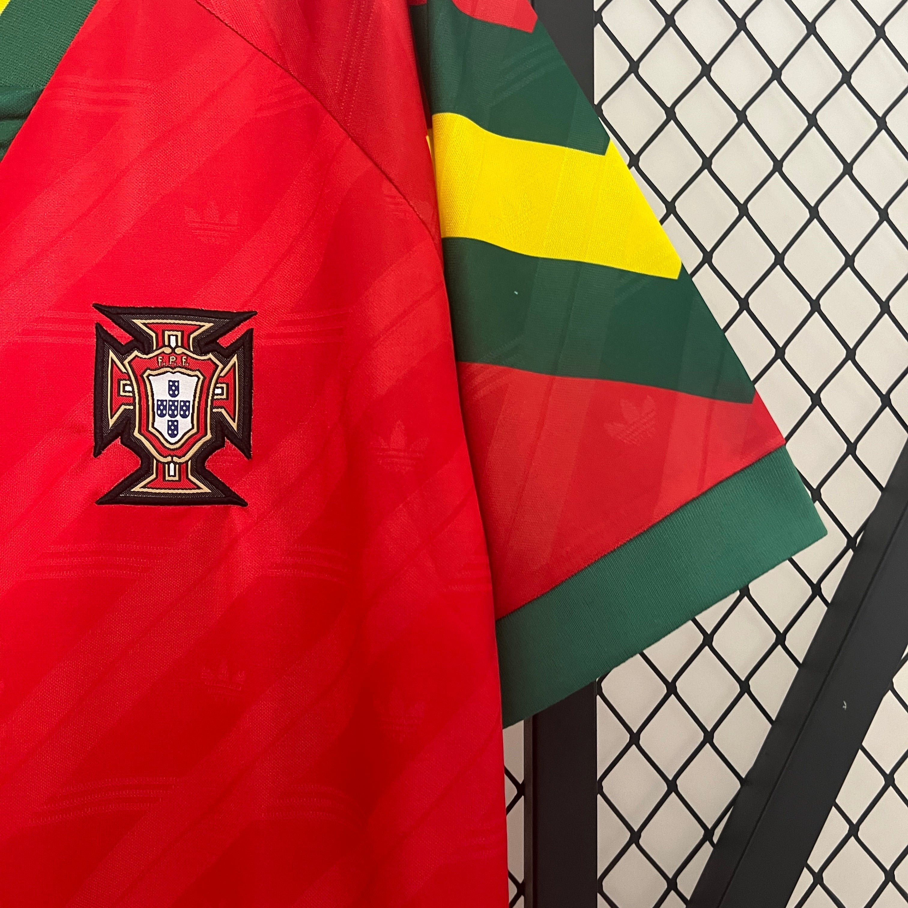 PORTUGAL 92/94 MEN (RETRO)