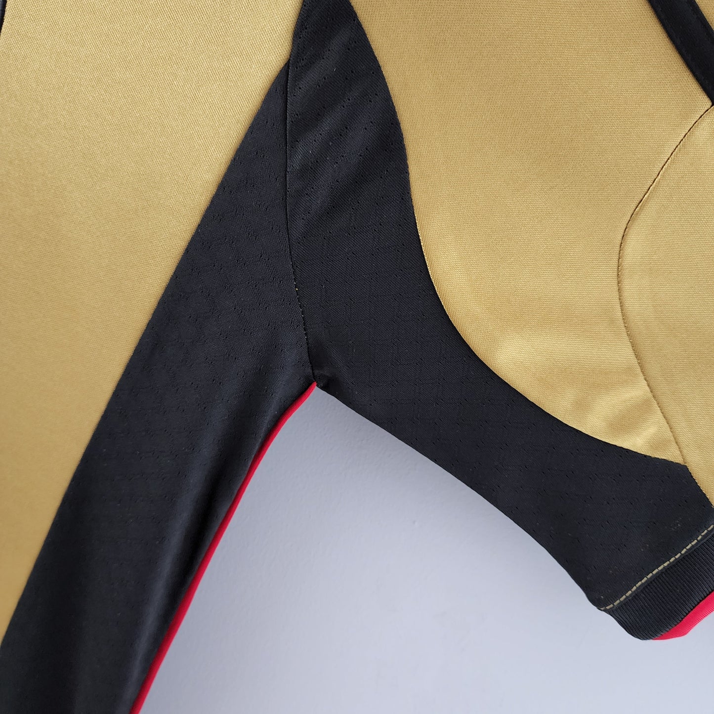 MILAN XIV 13/14 MEN (RETRO)