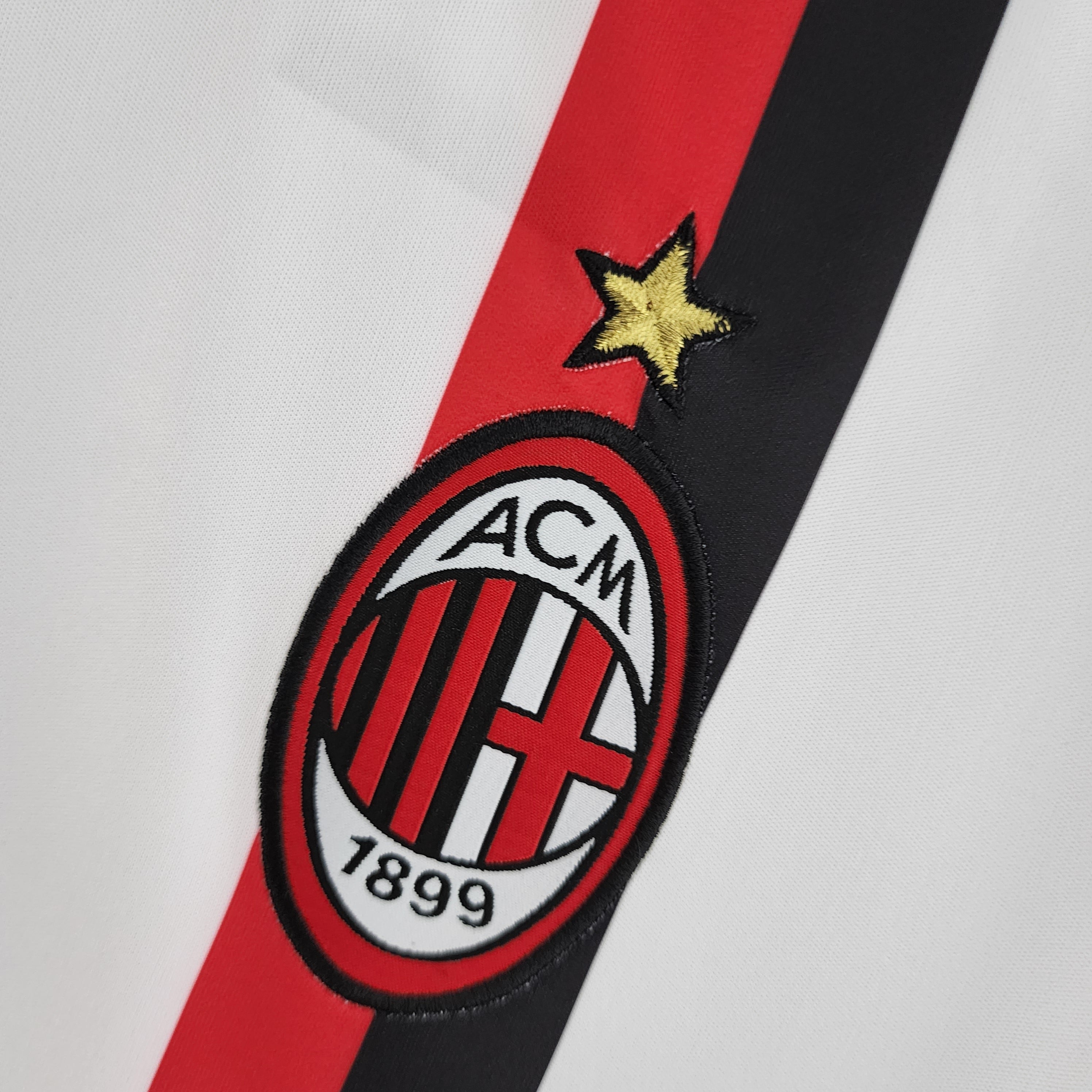 MILAN XV 11/12 MEN (RETRO)