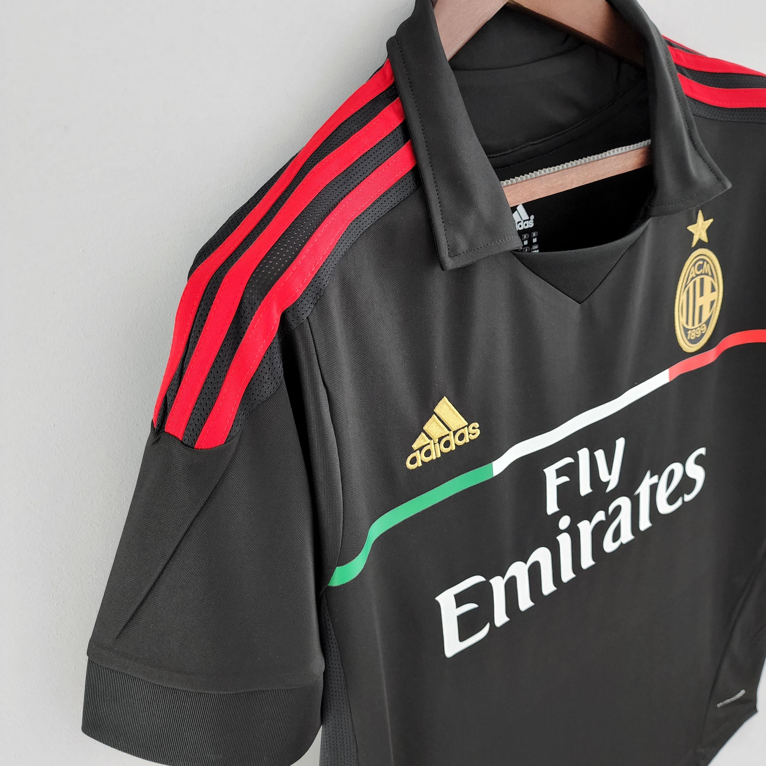 MILAN XVII 11/12 MEN (RETRO)