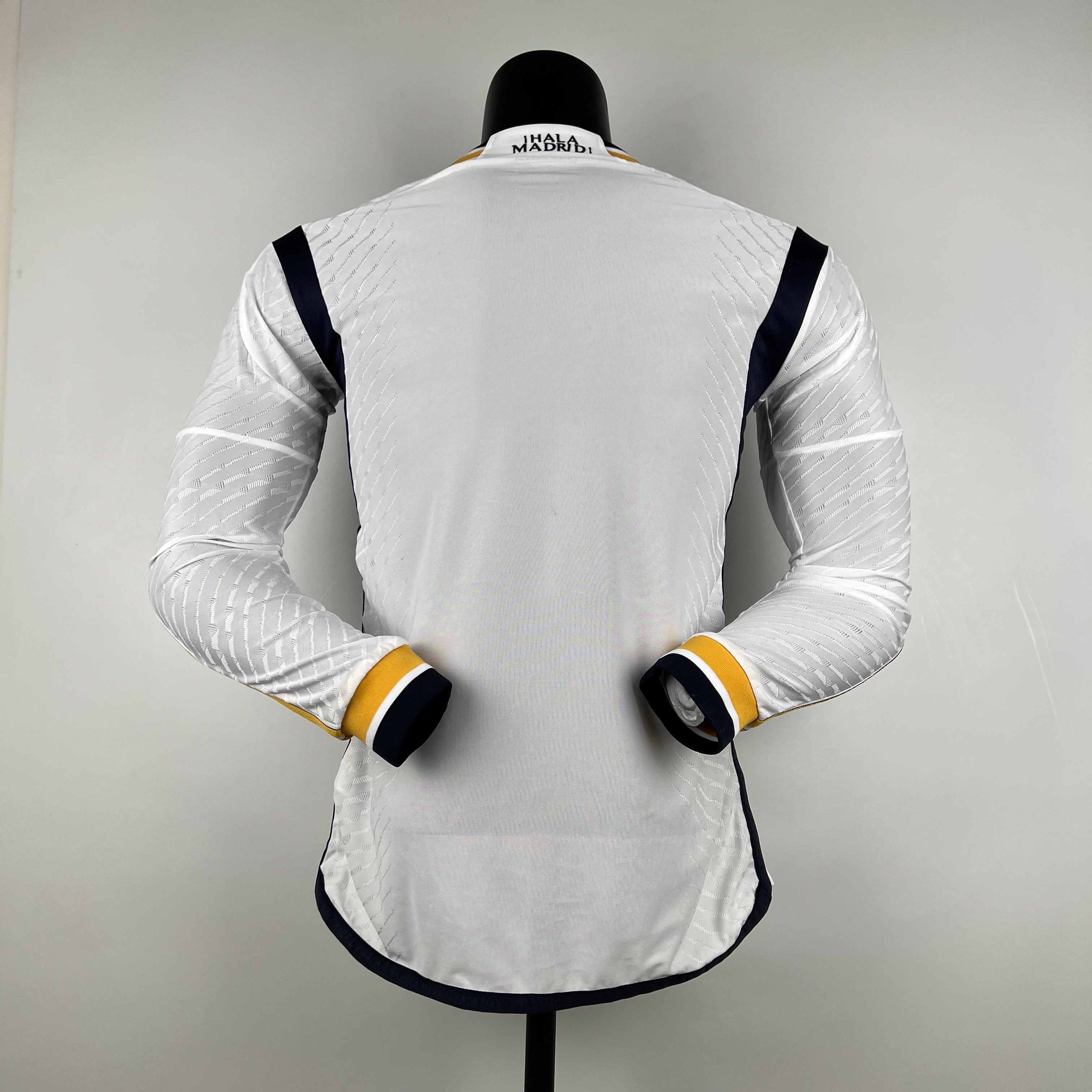 REAL MADRID I 23/24 MEN (PLAYER VERSION) LONG SLEEVE